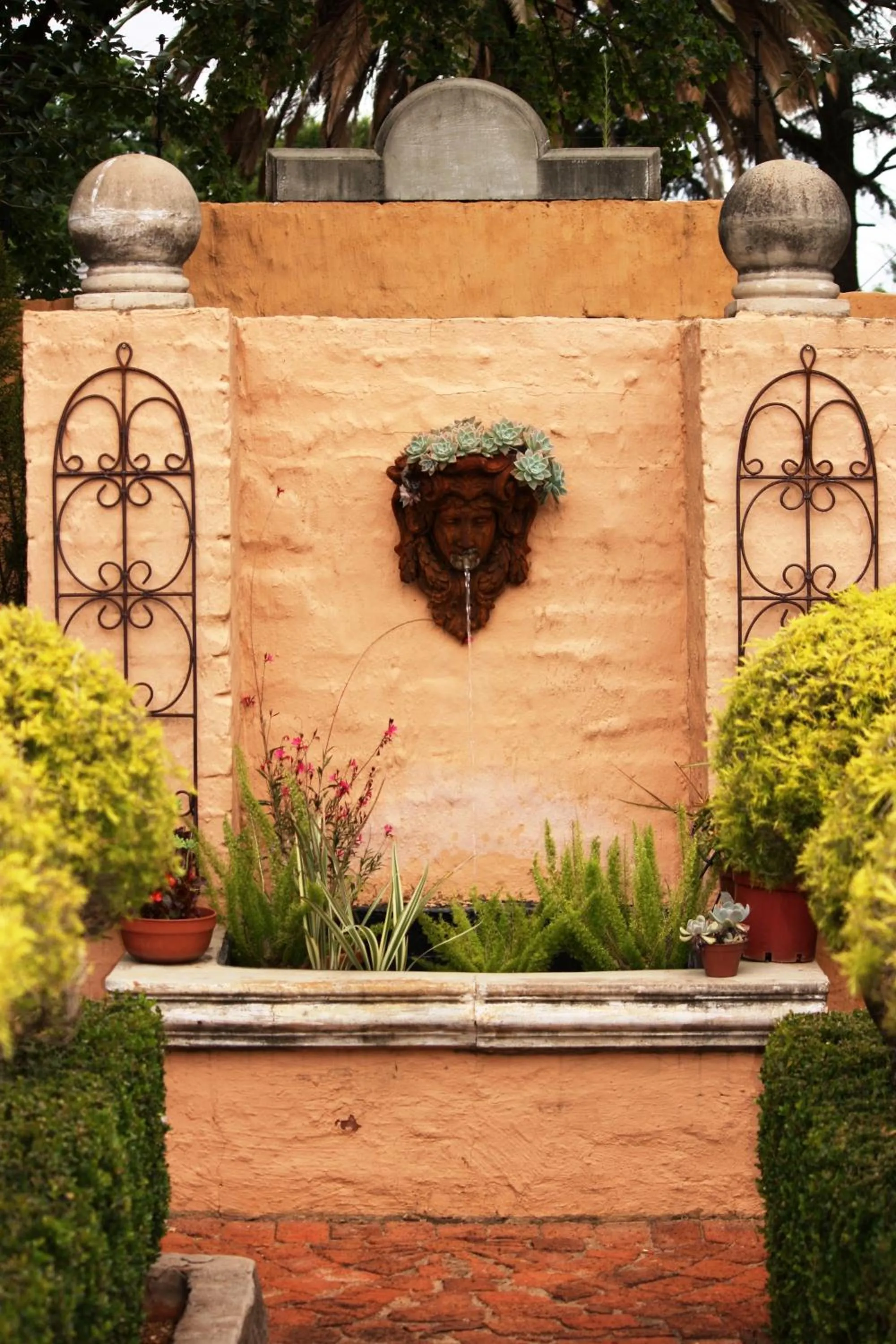 Decorative detail in Hampton House Guest House