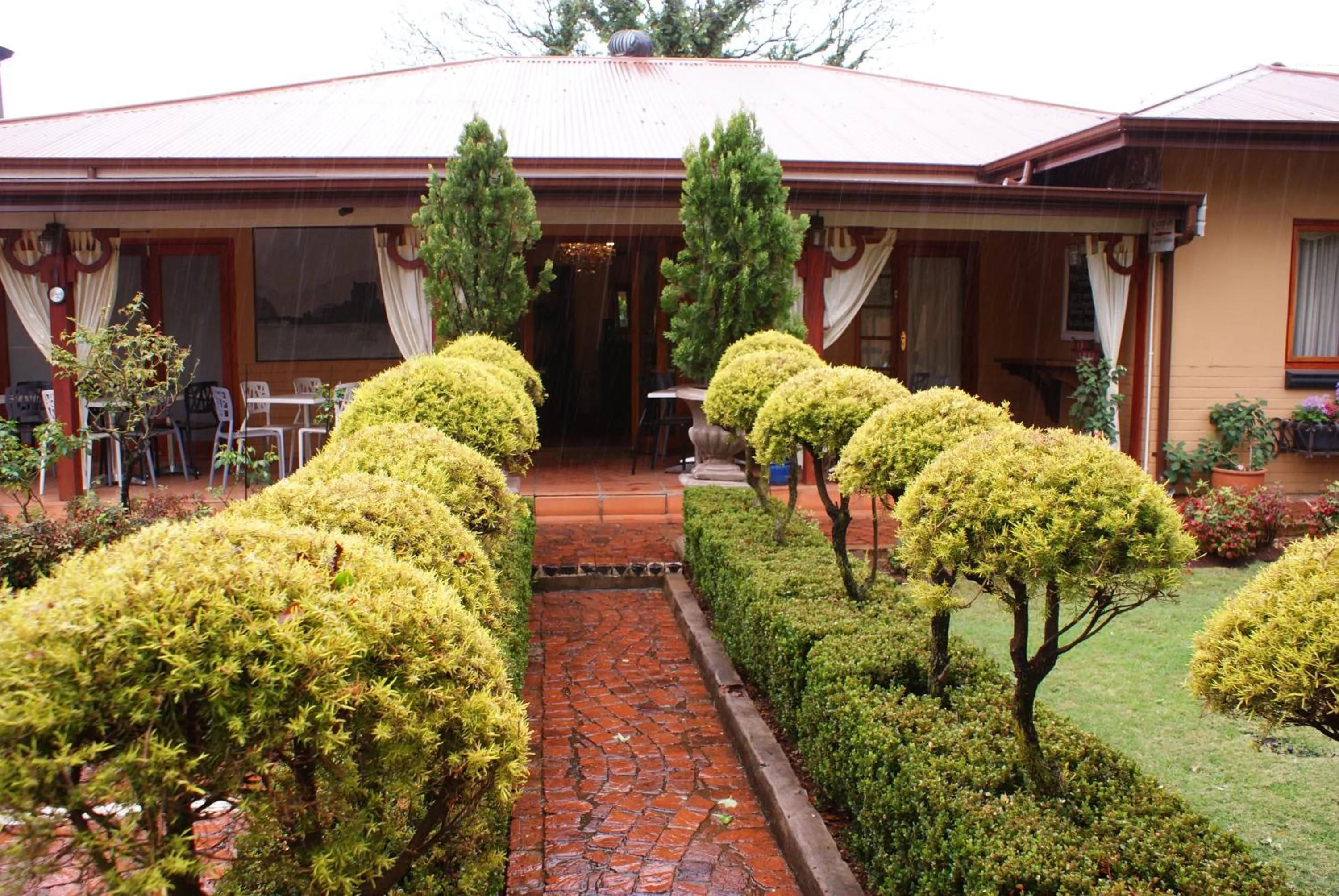 Lobby or reception in Hampton House Guest House