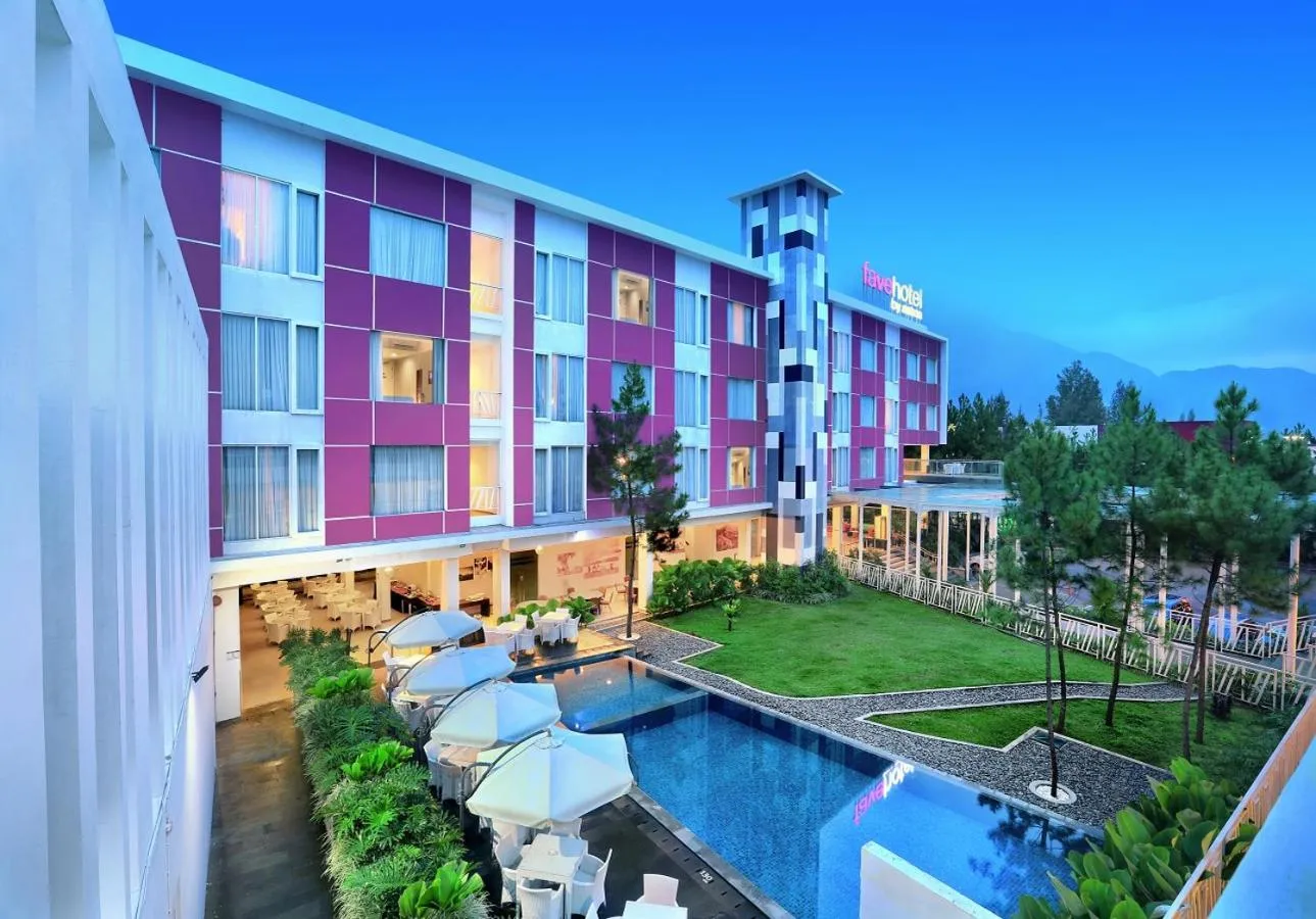 Property building in favehotel Cimanuk Garut
