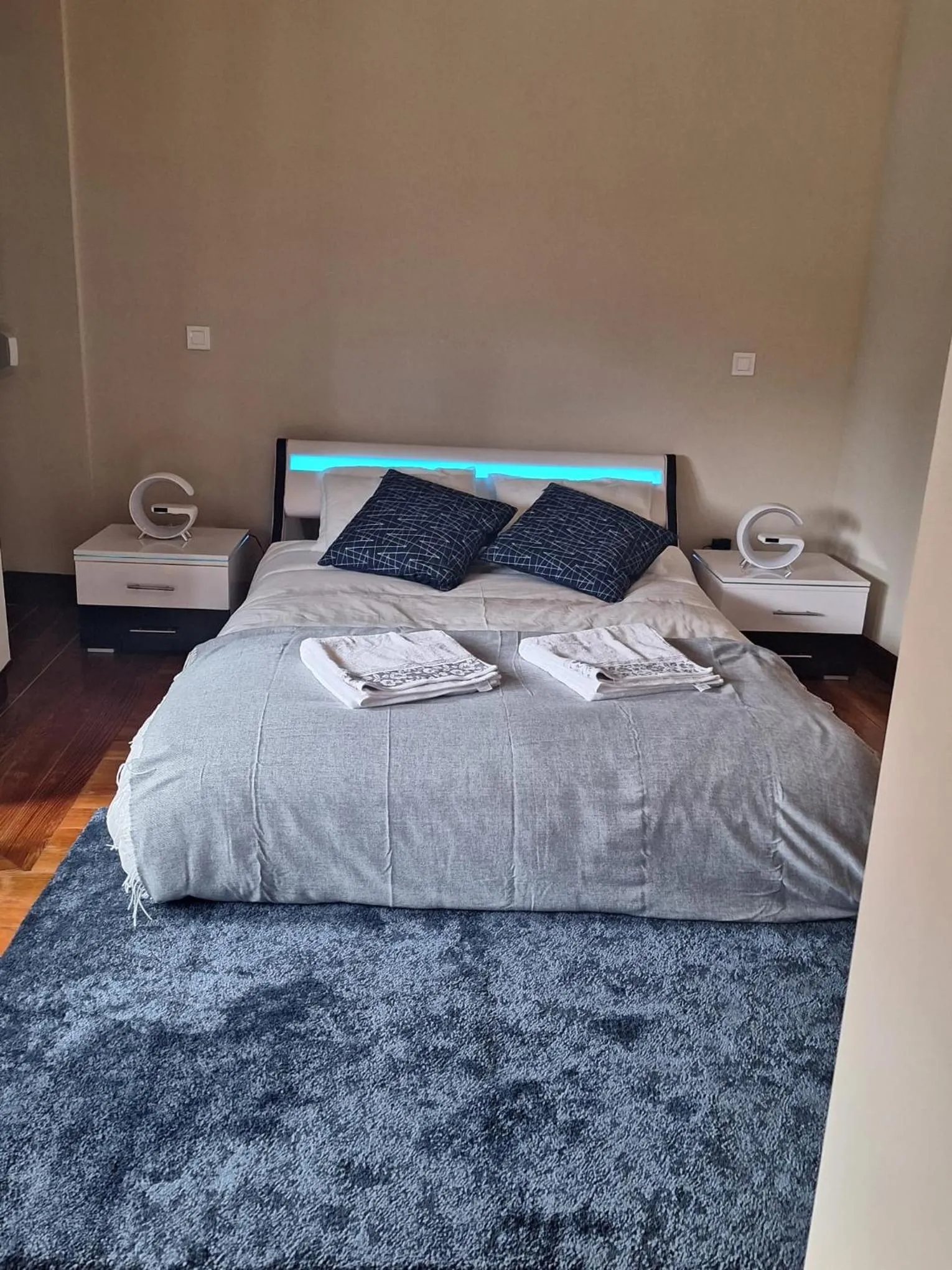 Bed in Easy Host Porto