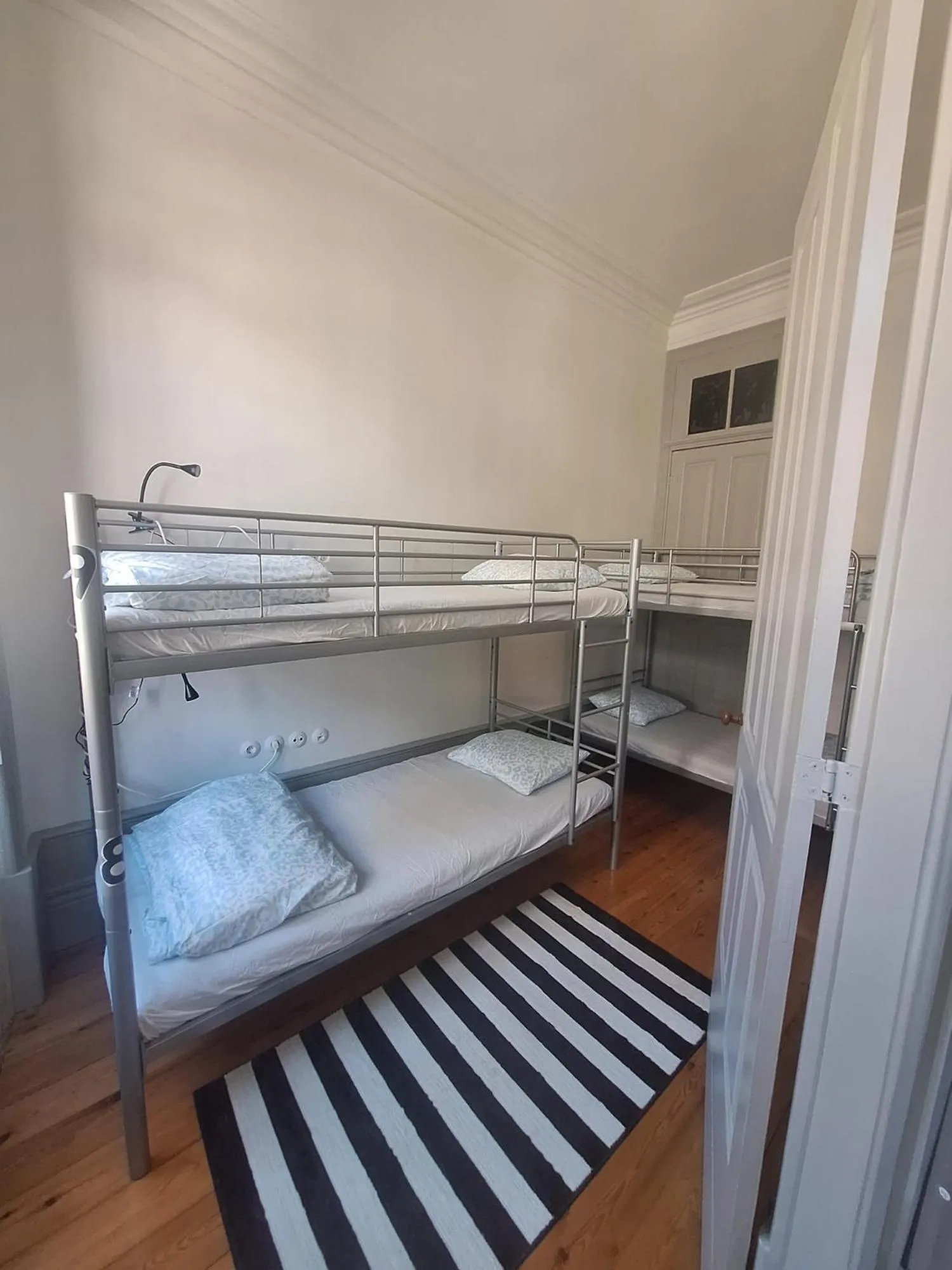 Bed in Easy Host Porto