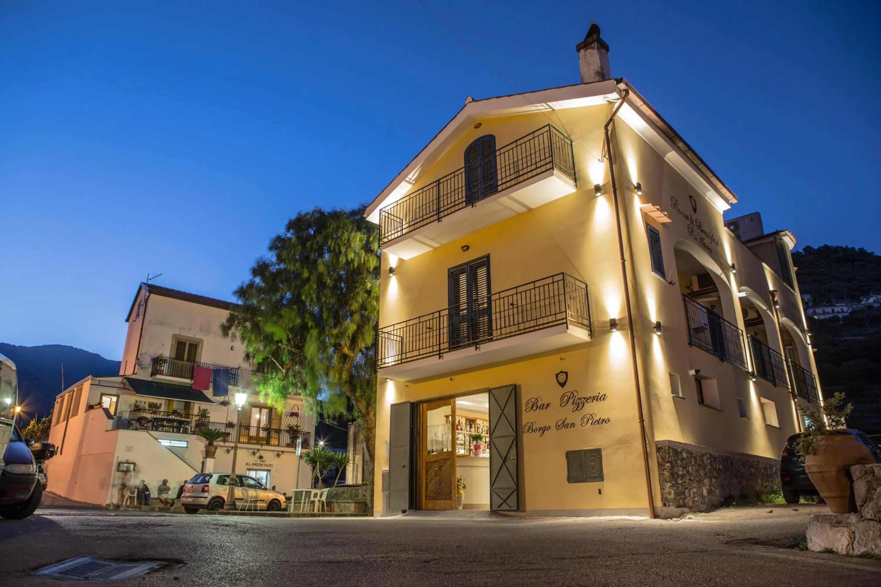 Facade/entrance in Rianna Rooms & Breakfast