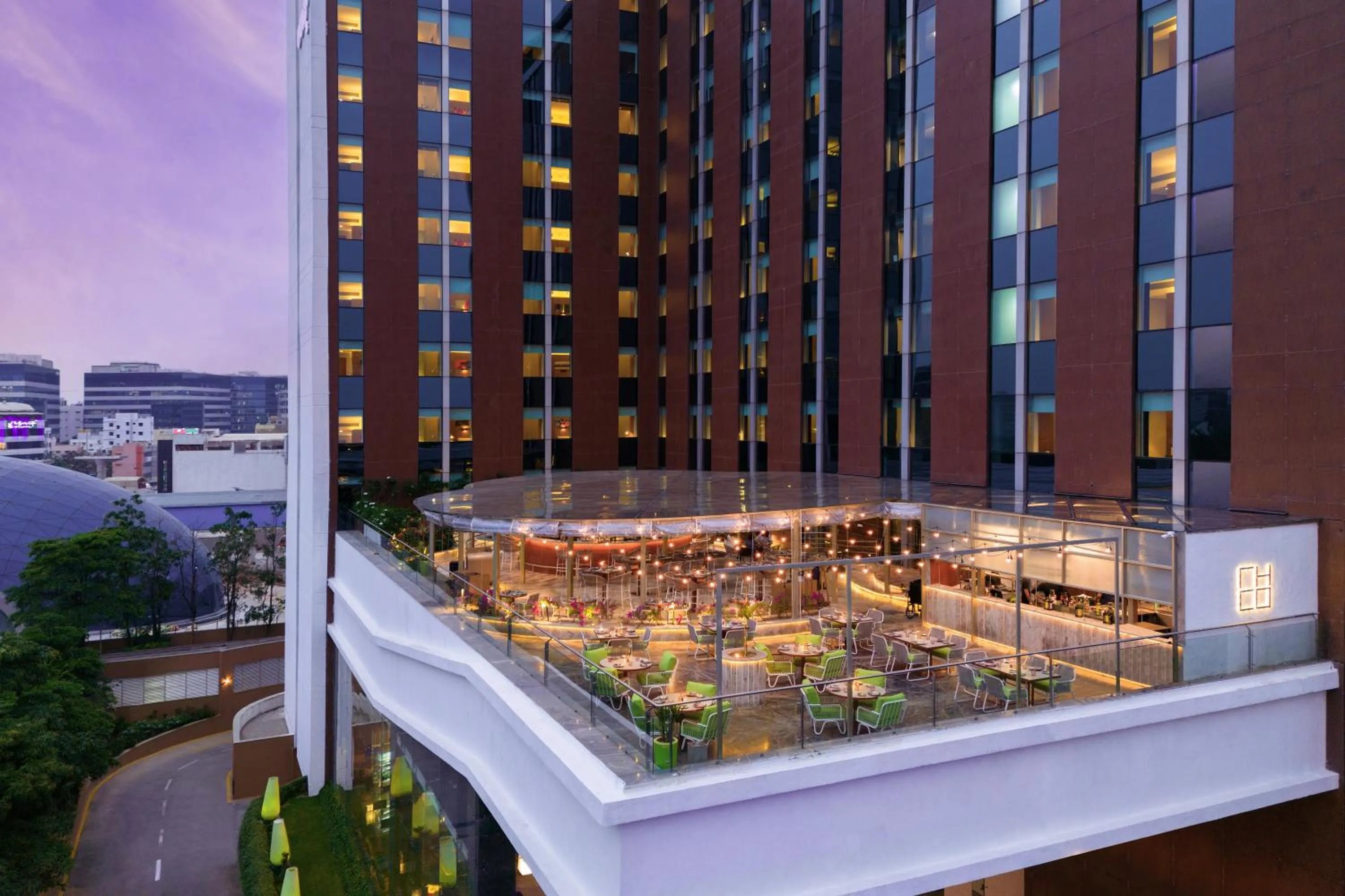 Restaurant/places to eat in Aloft Bengaluru Outer Ring Road