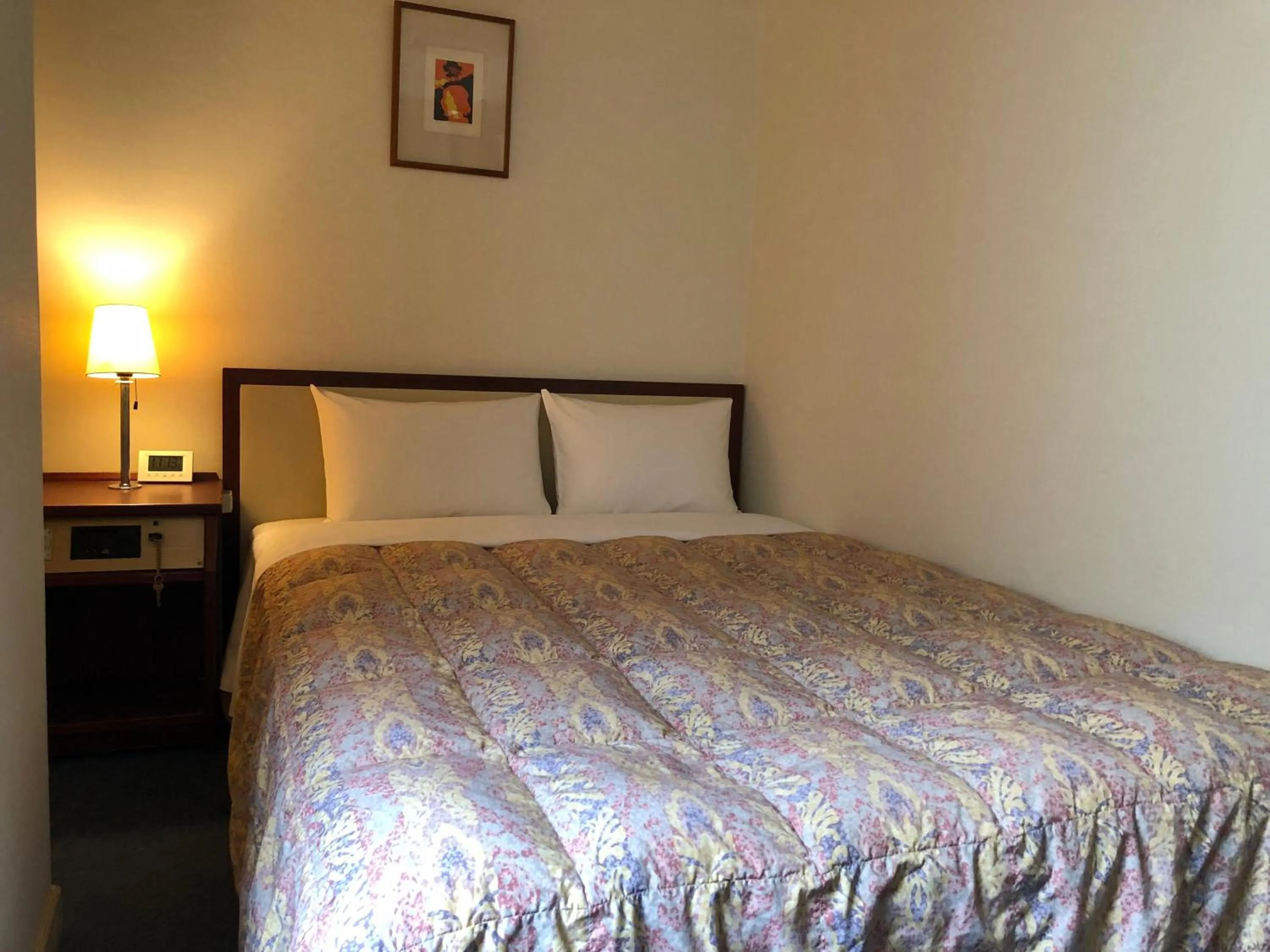 Photo of the whole room, Bed in Hotel 28 Hiroshima