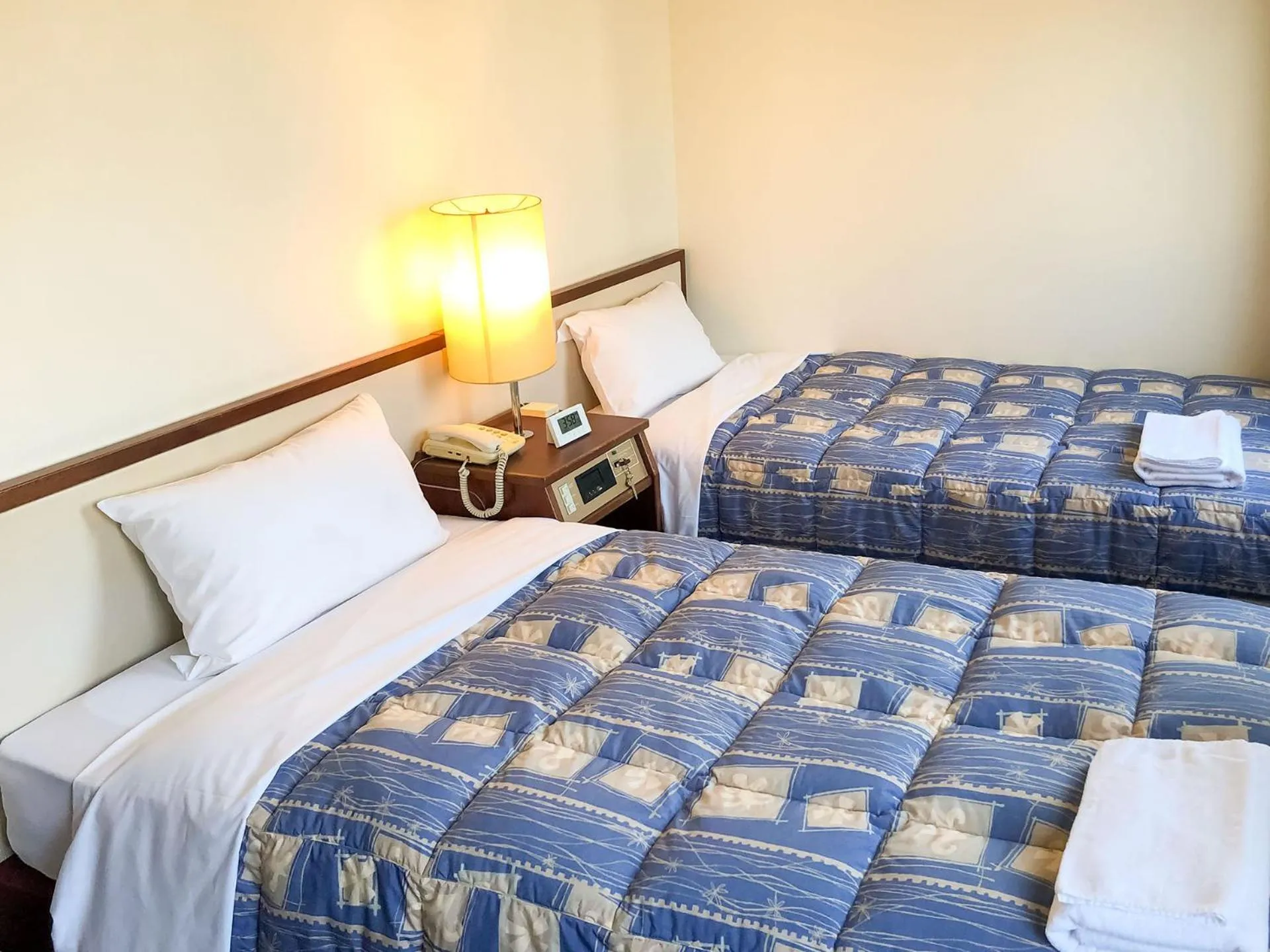 Photo of the whole room, Bed in Hotel 28 Hiroshima