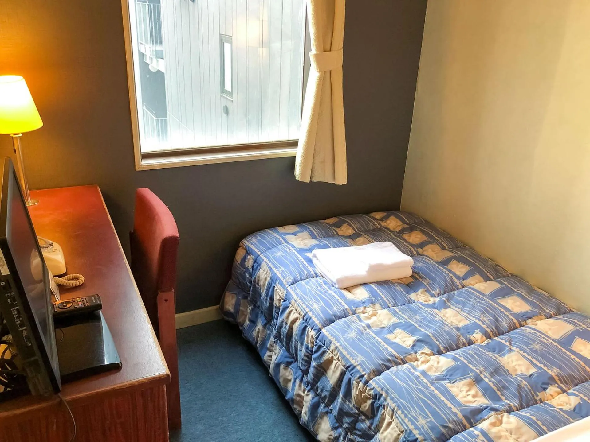 Photo of the whole room, Bed in Hotel 28 Hiroshima