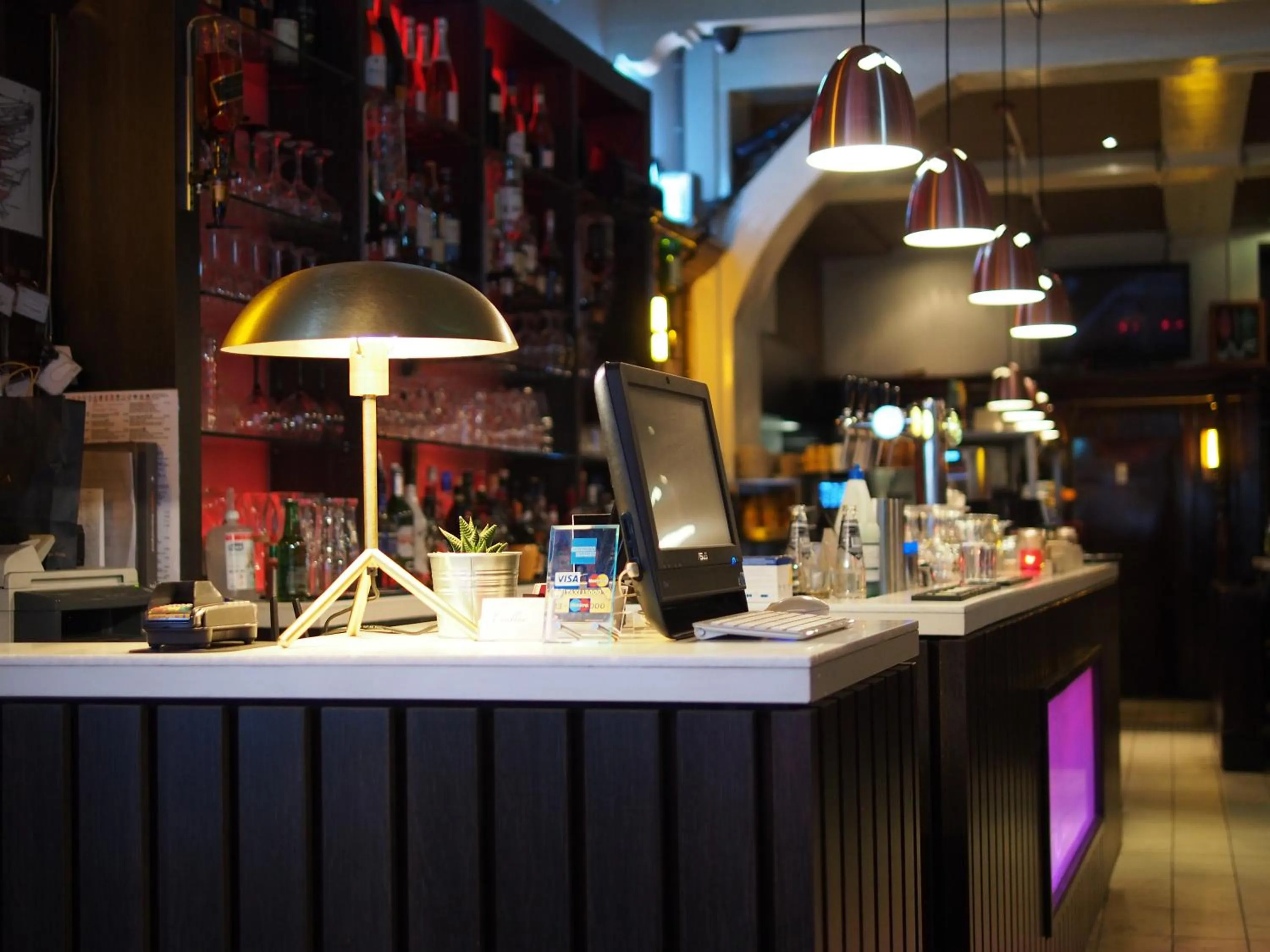 Lobby or reception in Hotel Carillon