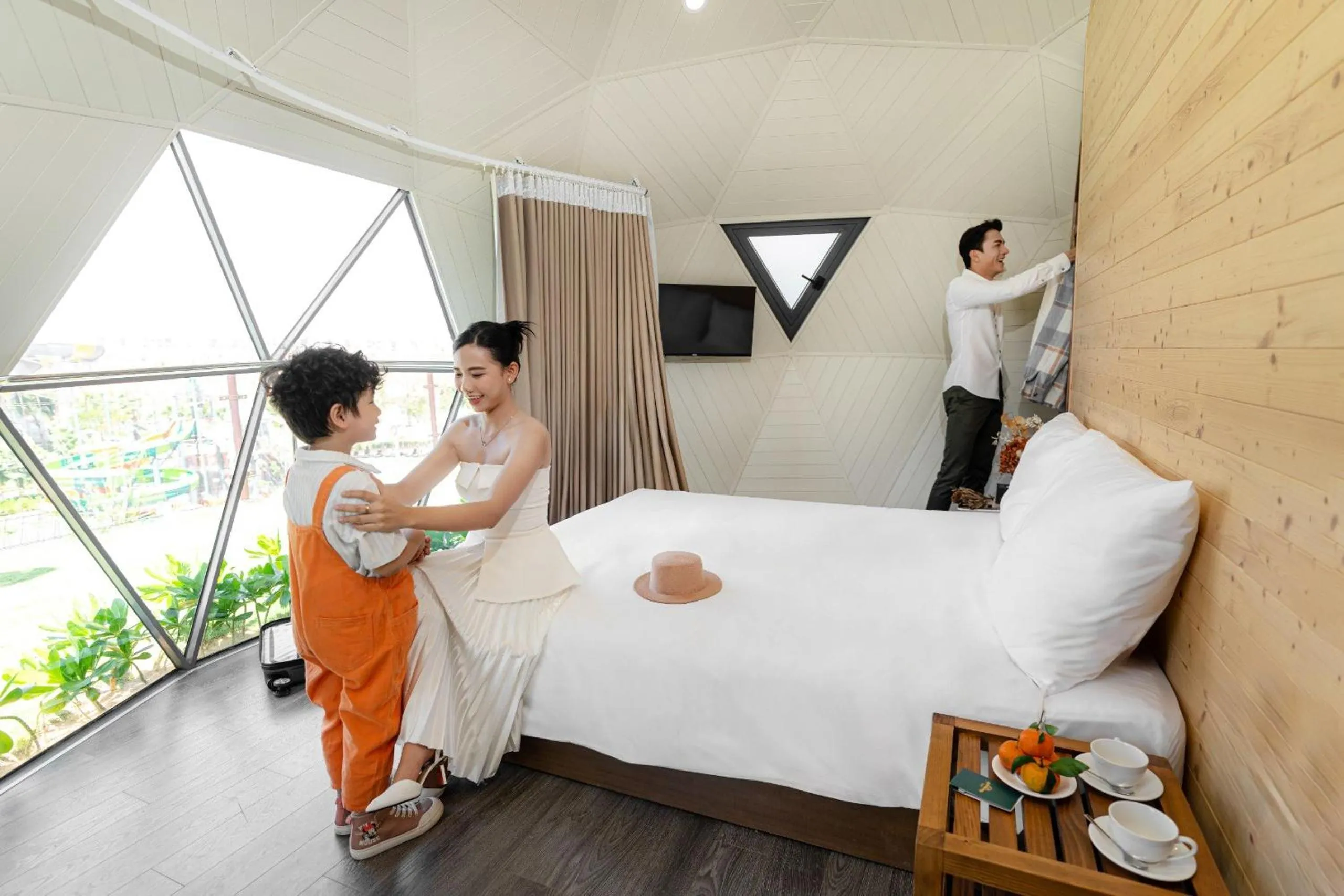 Bed in Wonderland Resort Phan Thiet