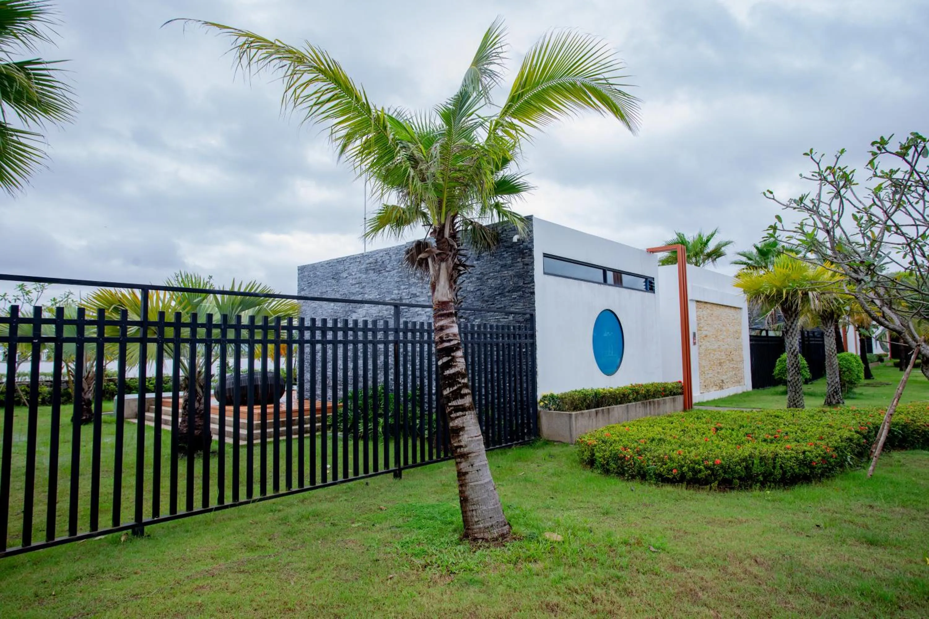 Garden view in Wonderland Suites and Resort