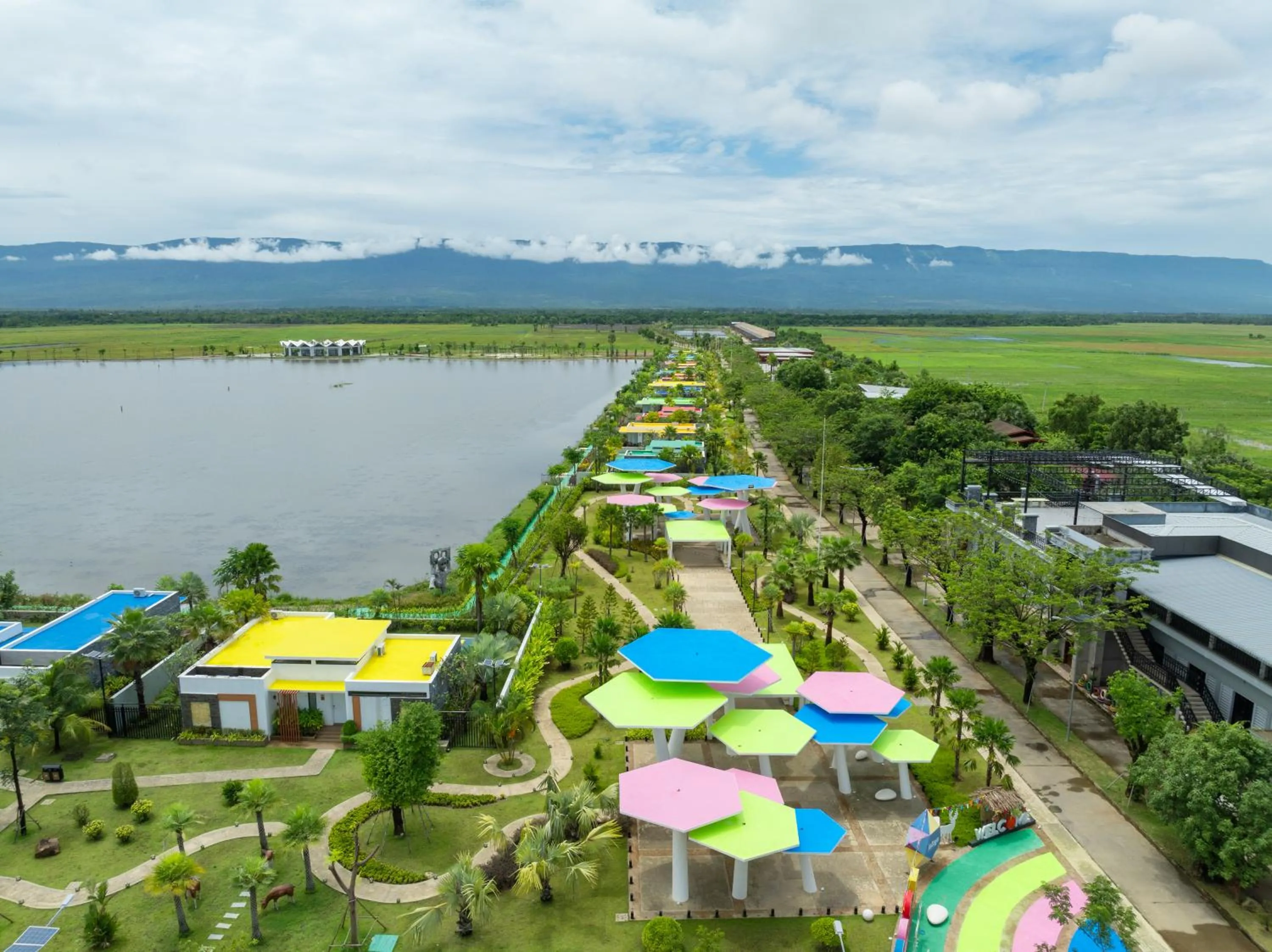 Property building in Wonderland Suites and Resort