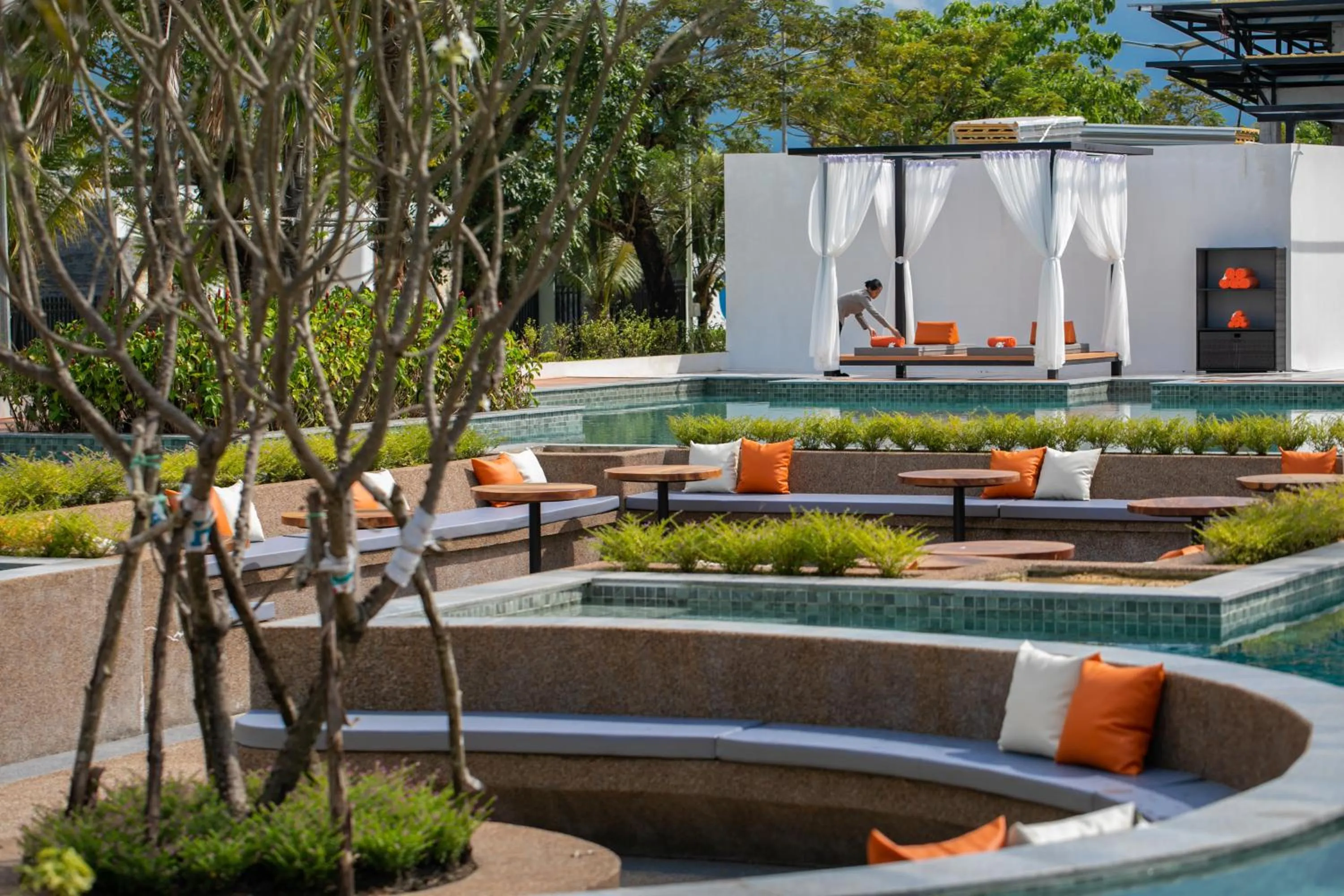 Swimming pool in Wonderland Suites and Resort