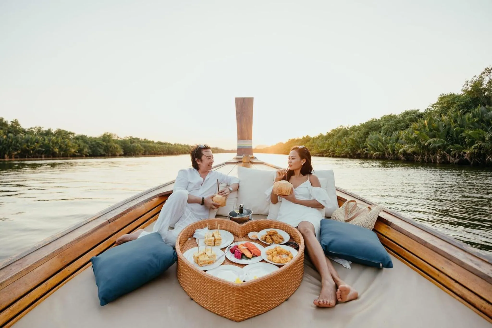 Activities in Wonderland Suites and Resort