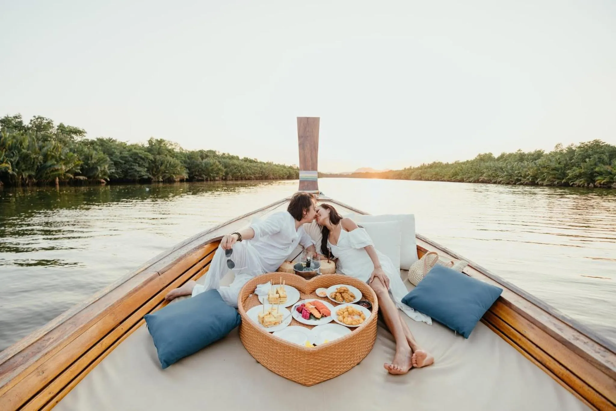 Activities in Wonderland Suites and Resort