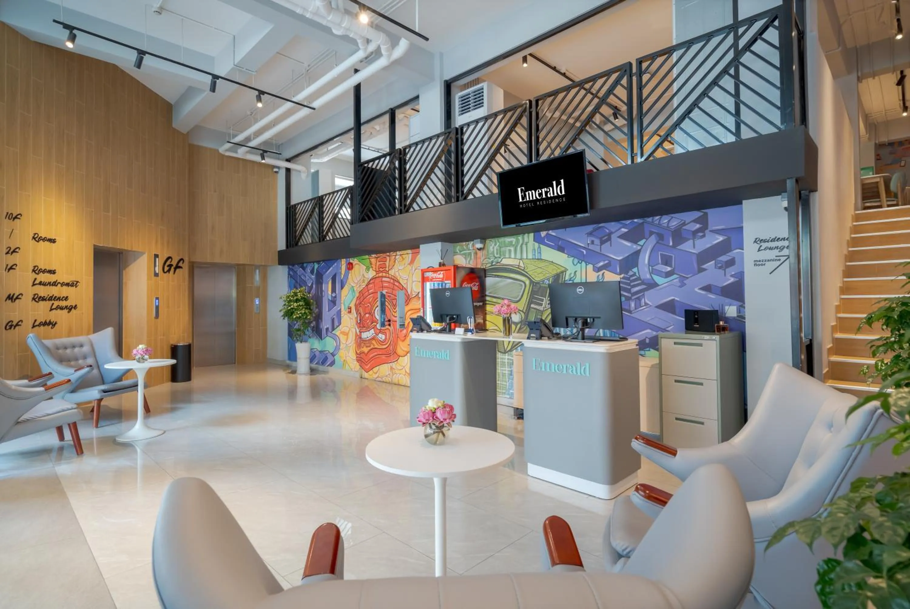 Lobby or reception in Emerald Hotel Residence