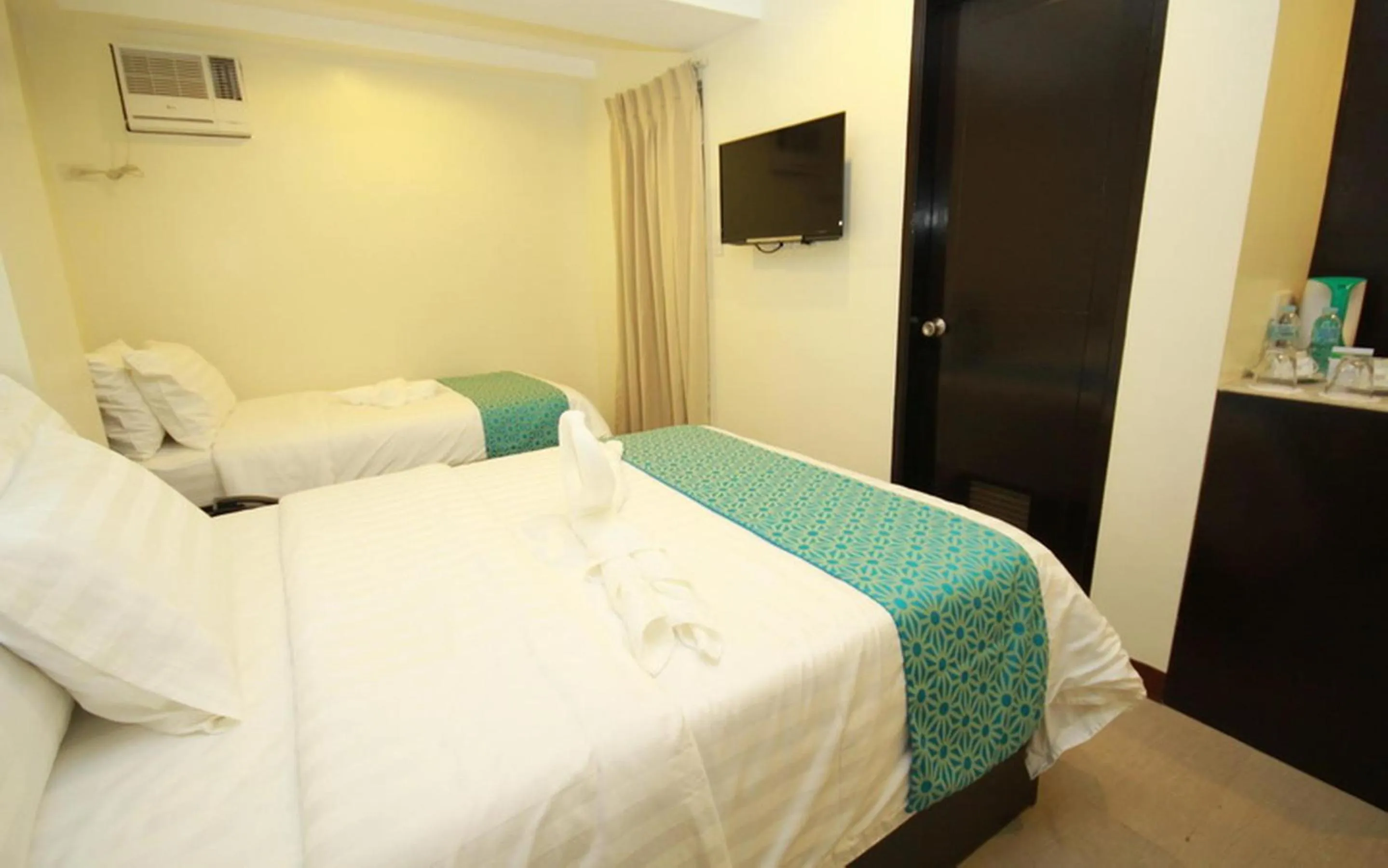 Bed in The Orient Beach Boracay