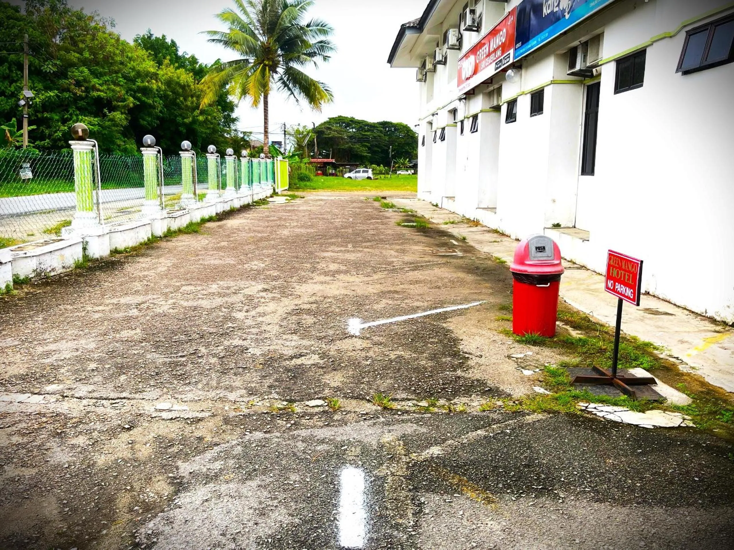 Street view in Alia Express Green Mango, Kota Bharu