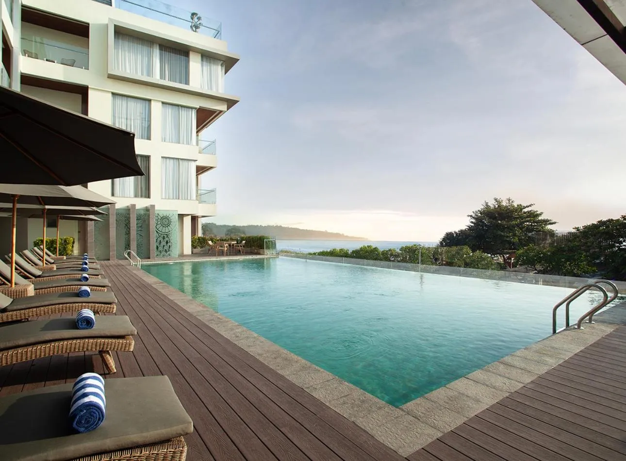 Swimming pool in Platinum Hotel Jimbaran Beach Bali