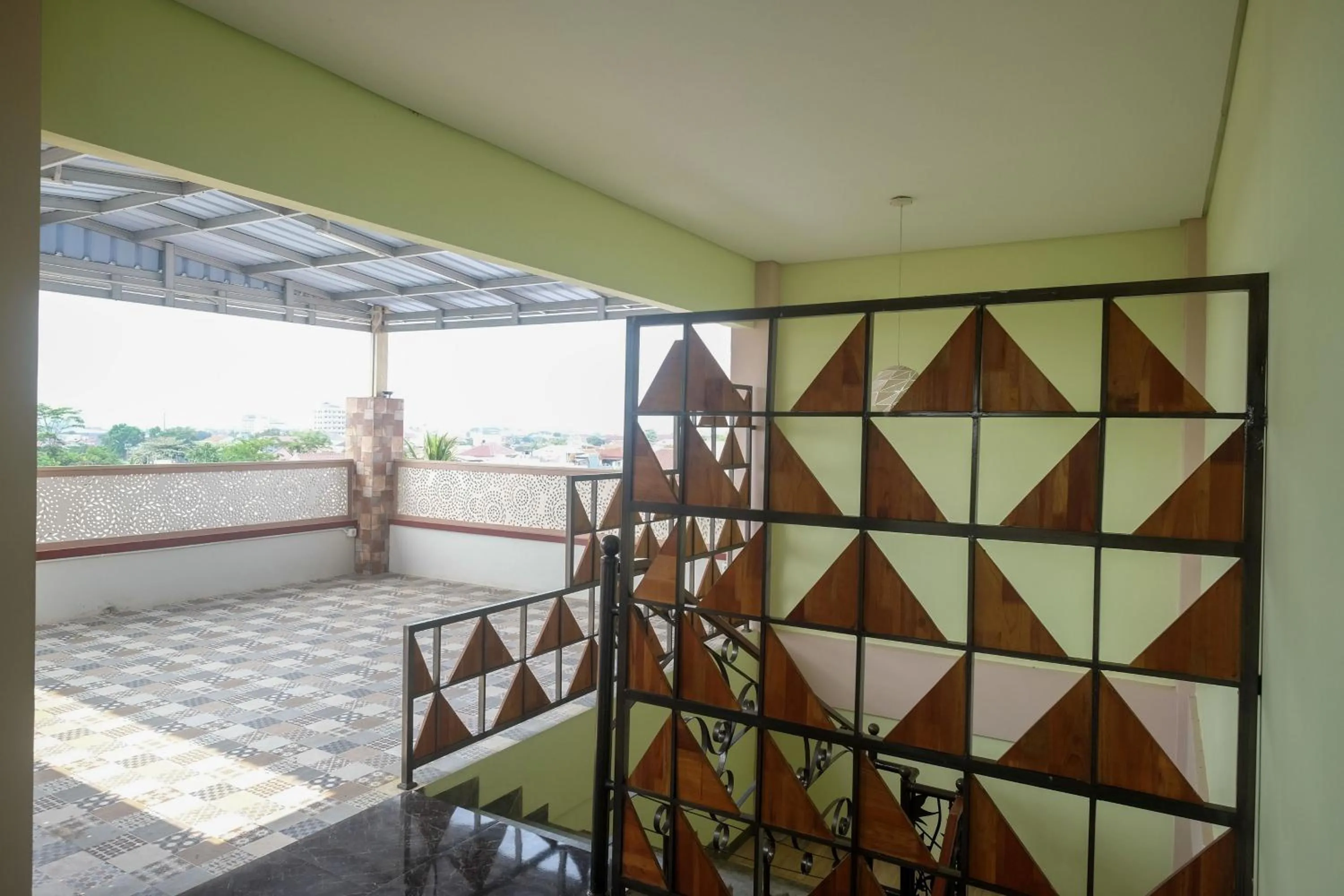 Property building in Urbanview Grand Lotus Hotel by RedDoorz