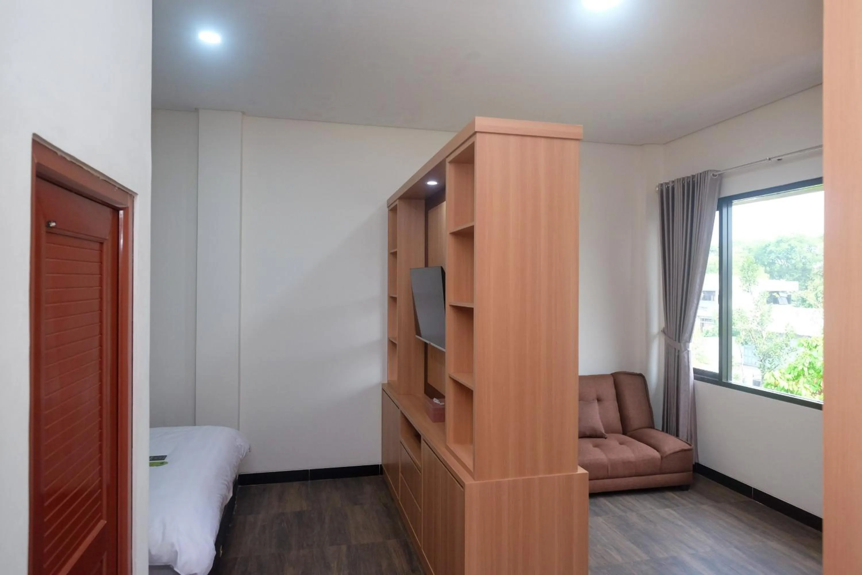 Bedroom in Urbanview Grand Lotus Hotel by RedDoorz