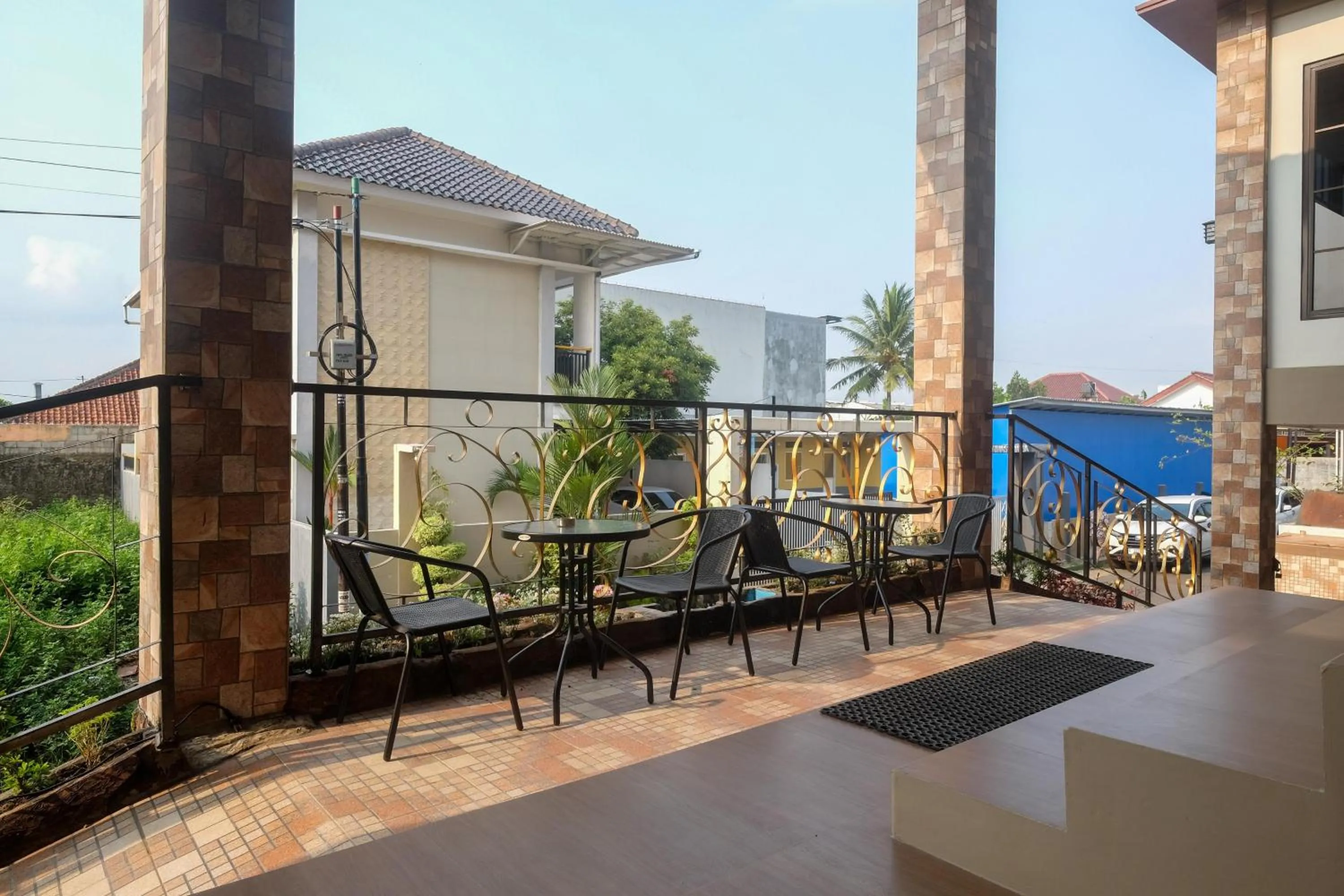 Property building in Urbanview Grand Lotus Hotel by RedDoorz