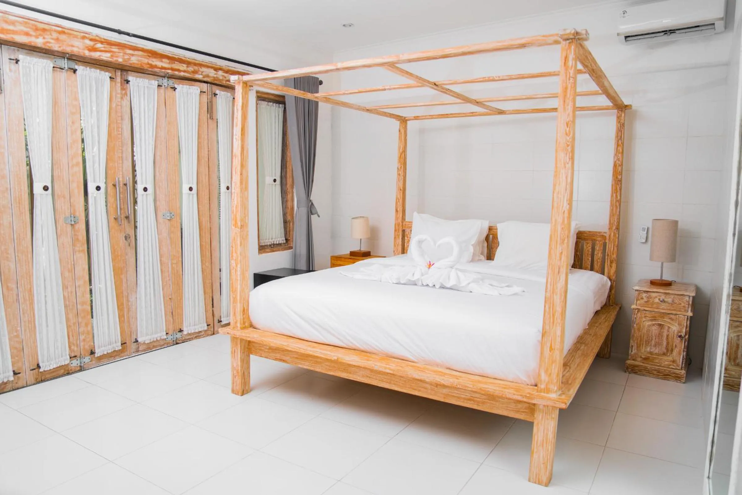 Bed in Bali Invest Living