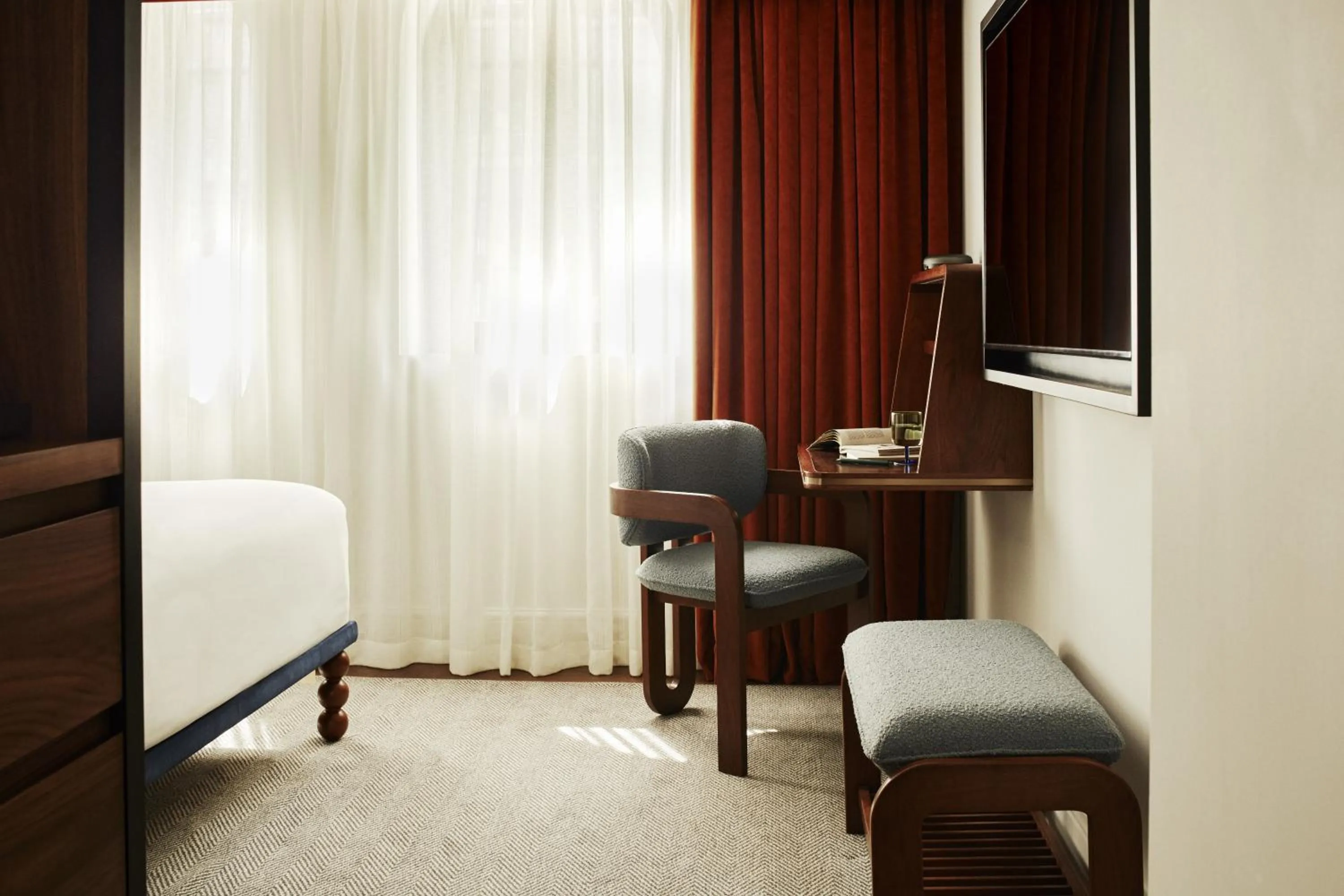 Bedroom in Hyde London City - St Paul's