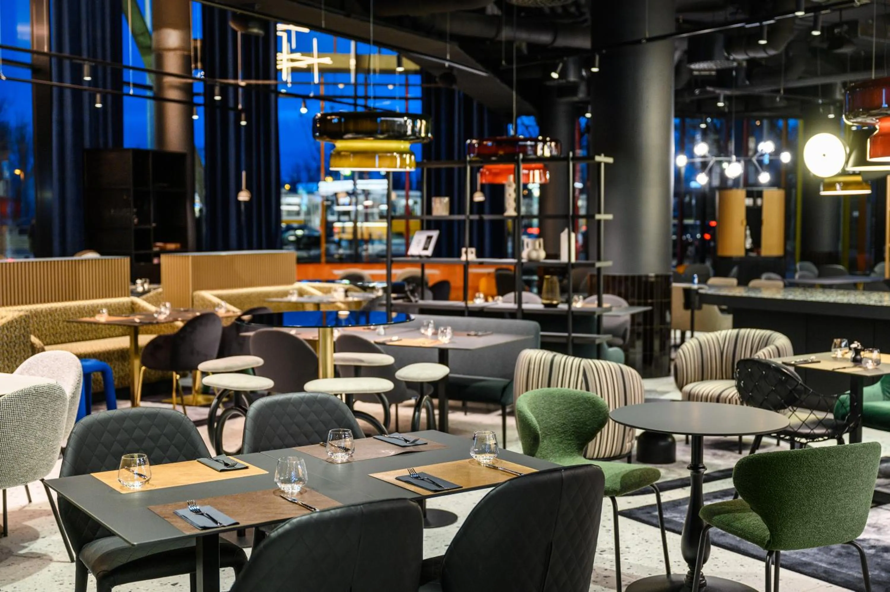 Restaurant/places to eat in TRIBE Budapest Stadium