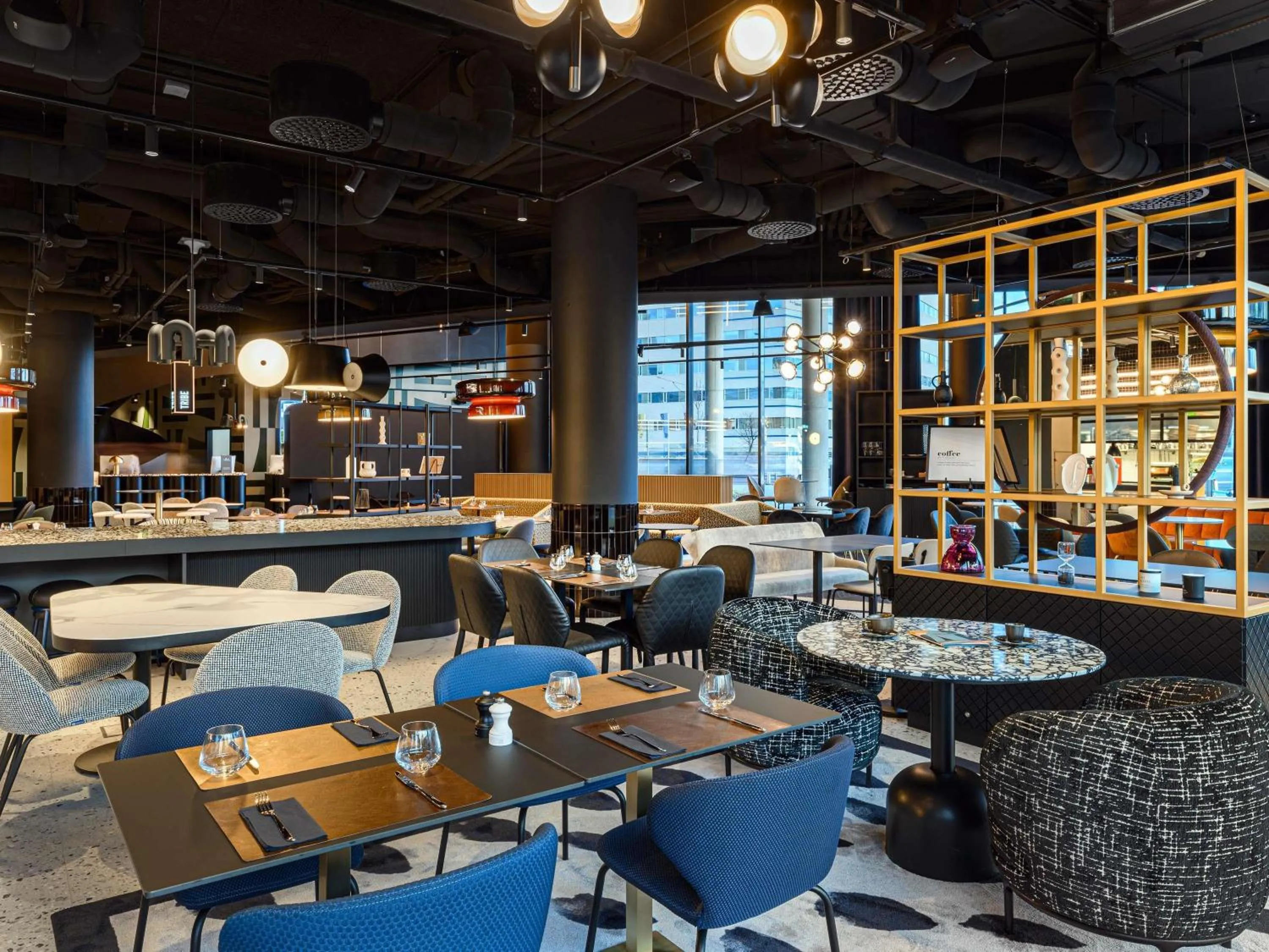 Restaurant/places to eat in TRIBE Budapest Stadium