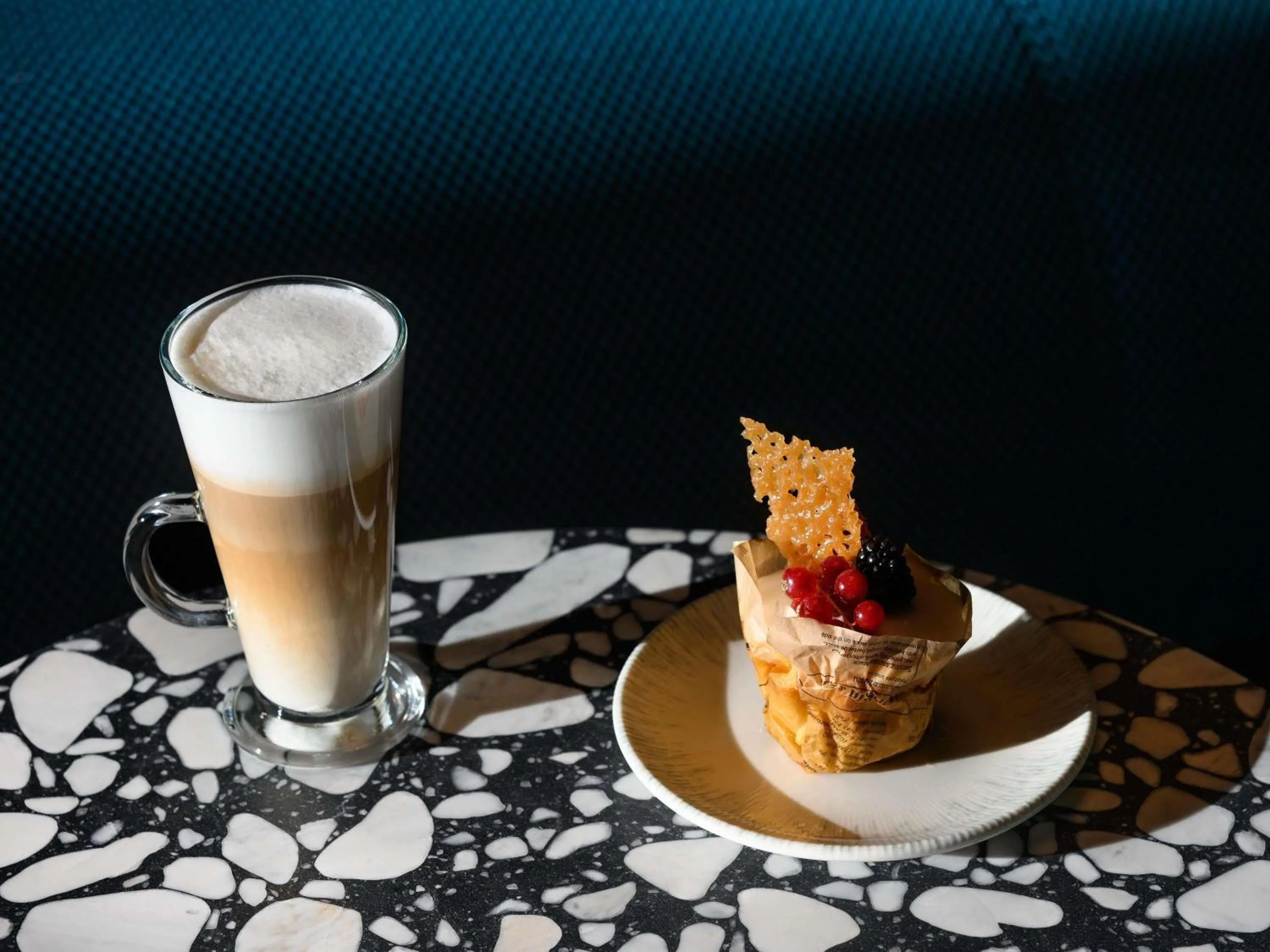 Lounge or bar in ibis Budapest Stadium