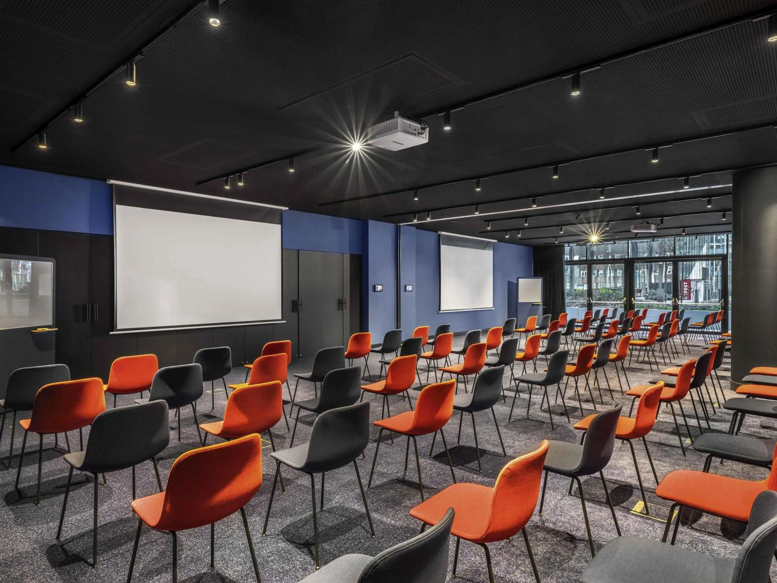 Meeting/conference room in ibis Budapest Stadium