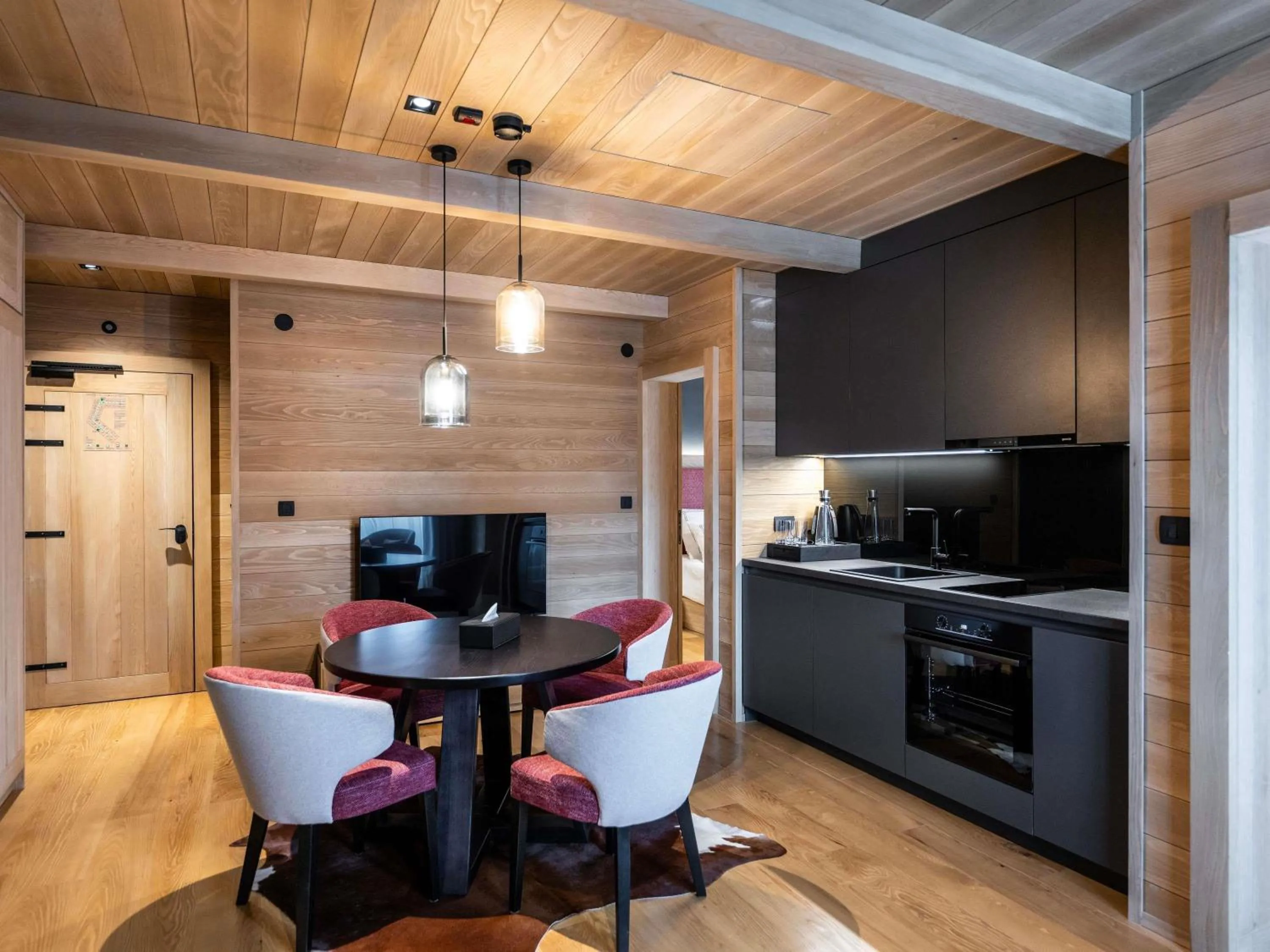 Bedroom in Swissôtel Resort Kolasin