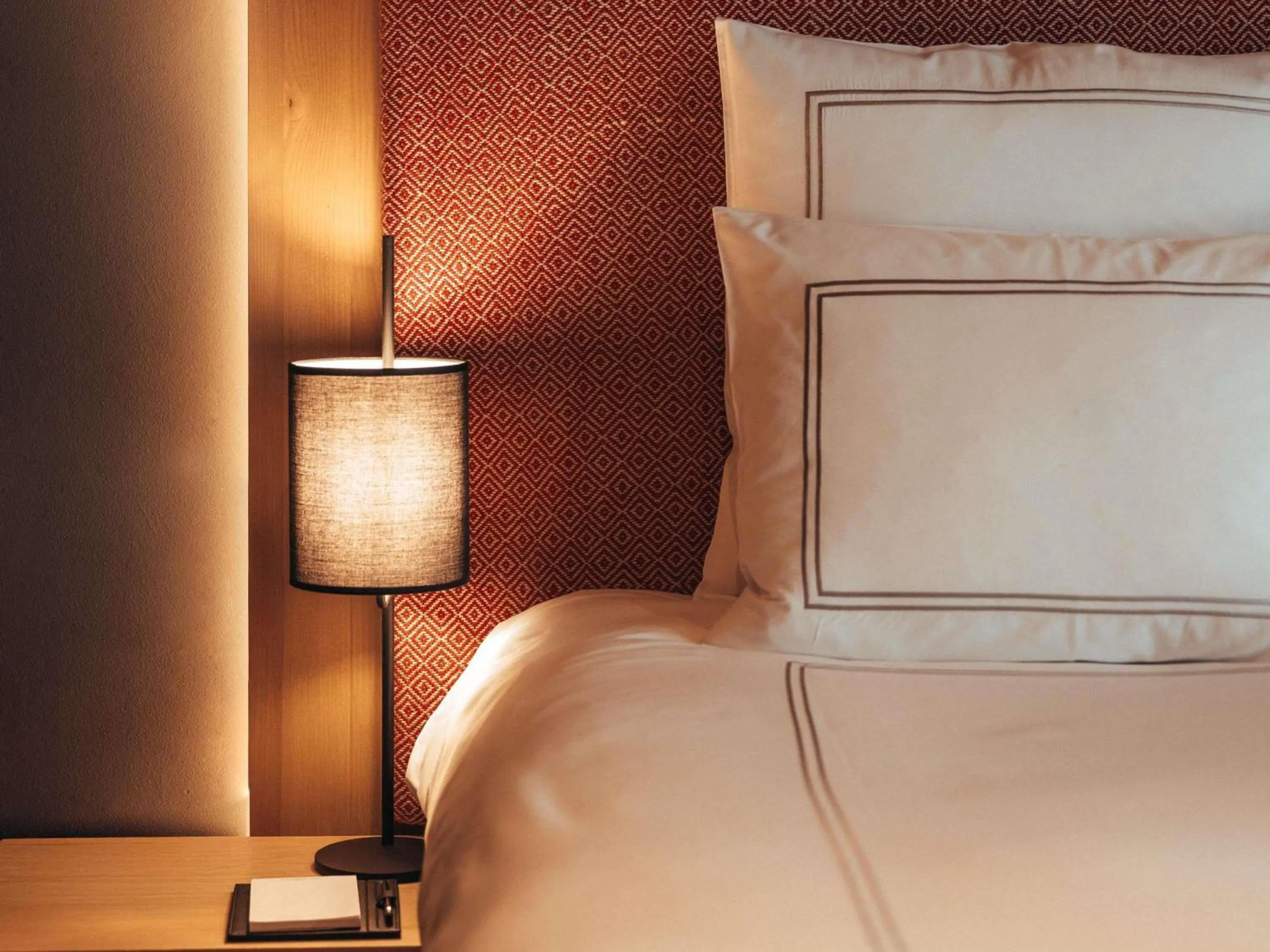 Bedroom, Bed in Swissôtel Resort Kolasin