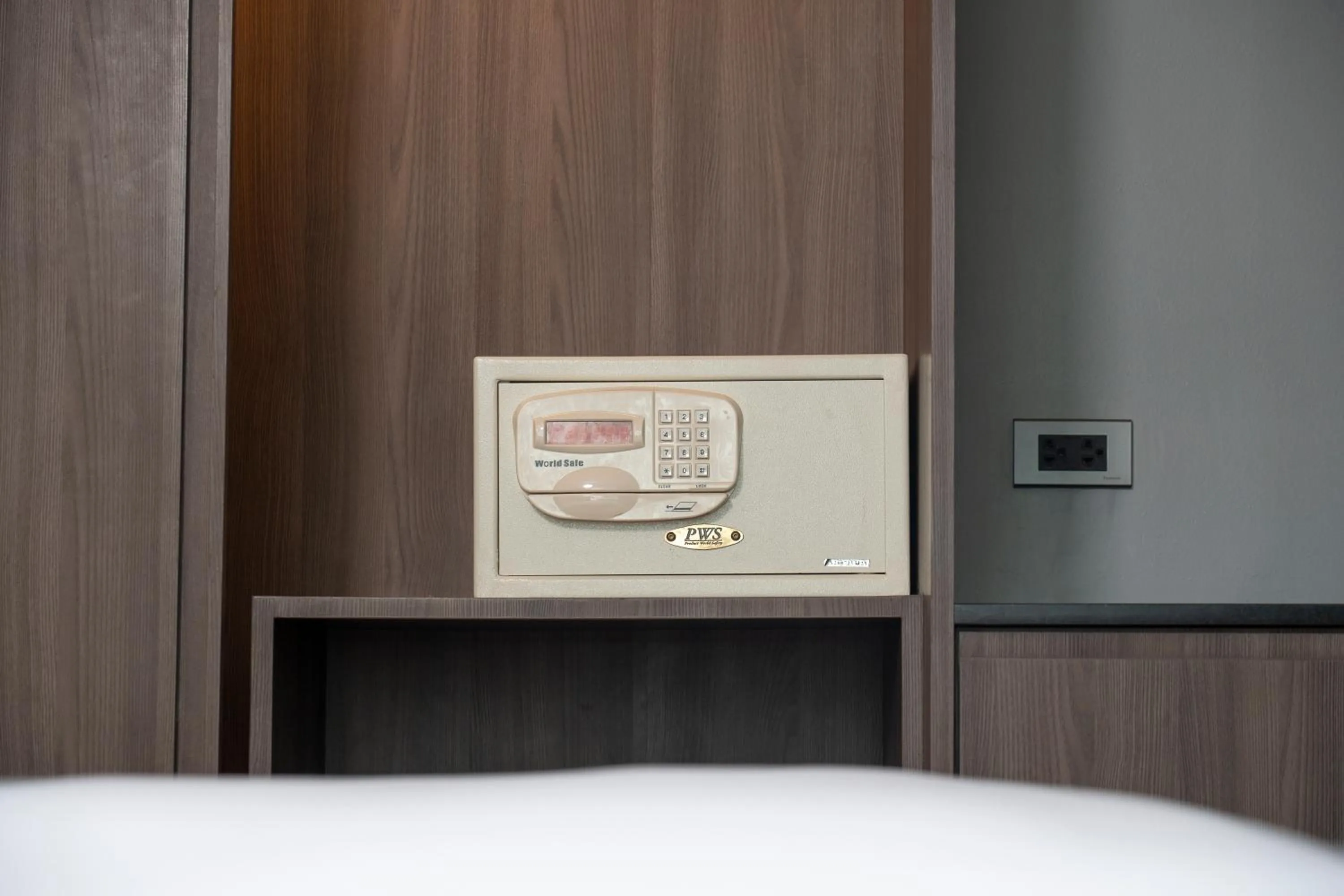 safe in Novotel Living Bangkok Sukhumvit Legacy