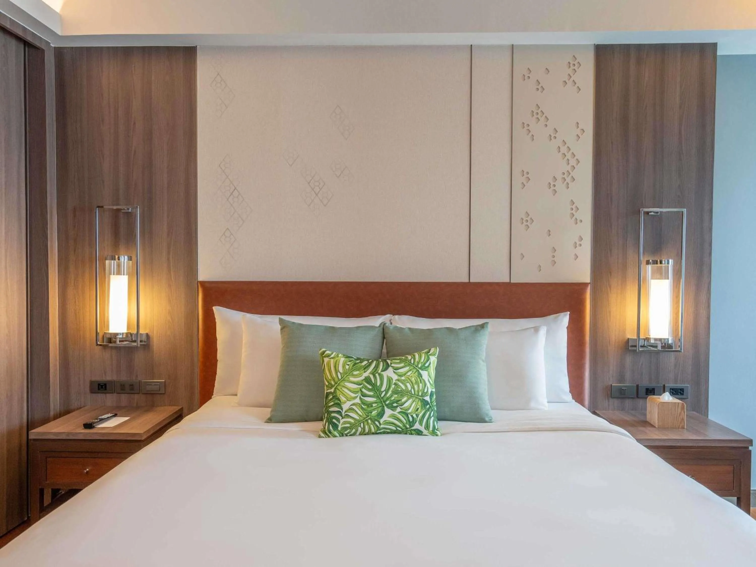 Bedroom, Bed in Novotel Living Bangkok Sukhumvit Legacy