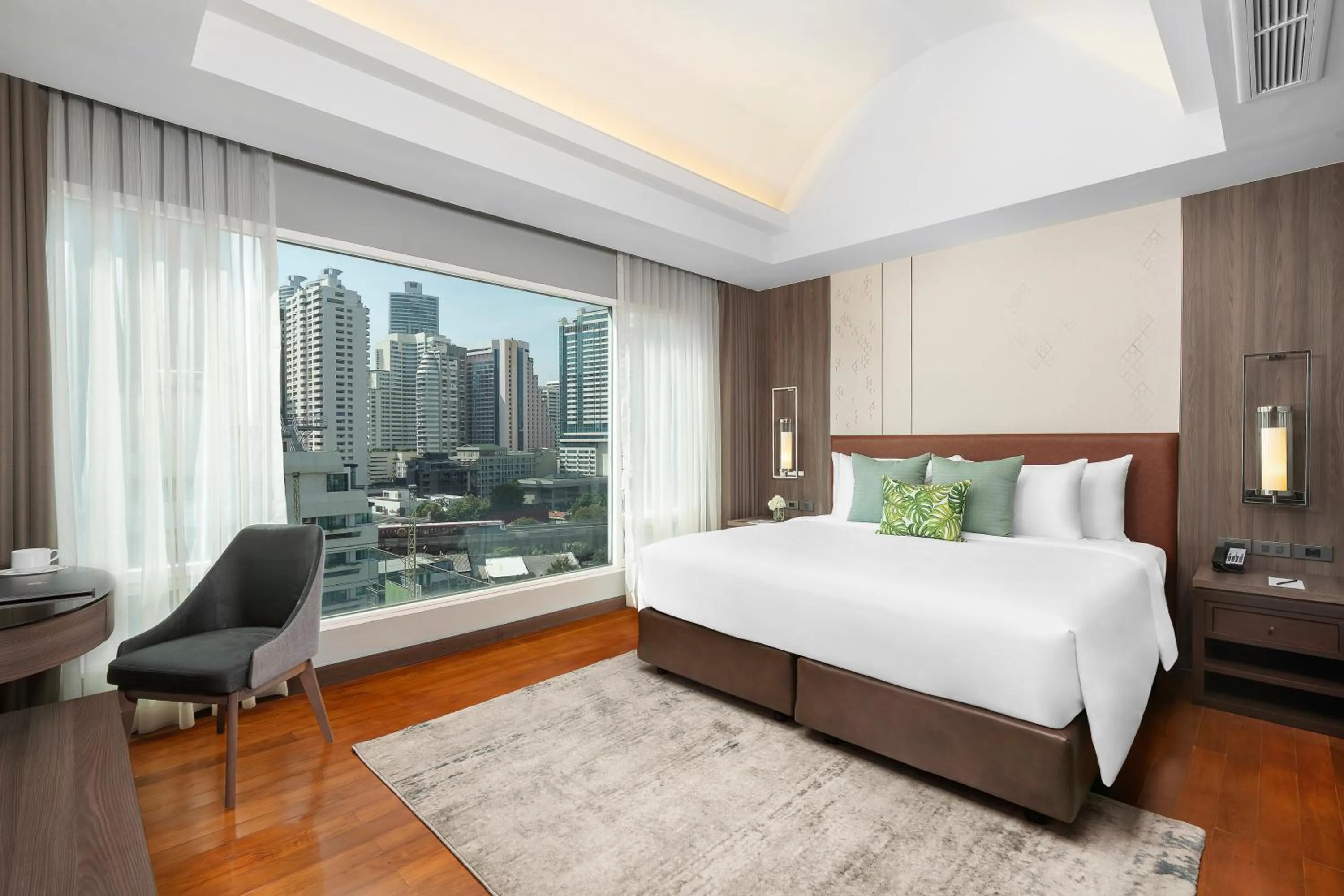 Bed in Novotel Living Bangkok Sukhumvit Legacy