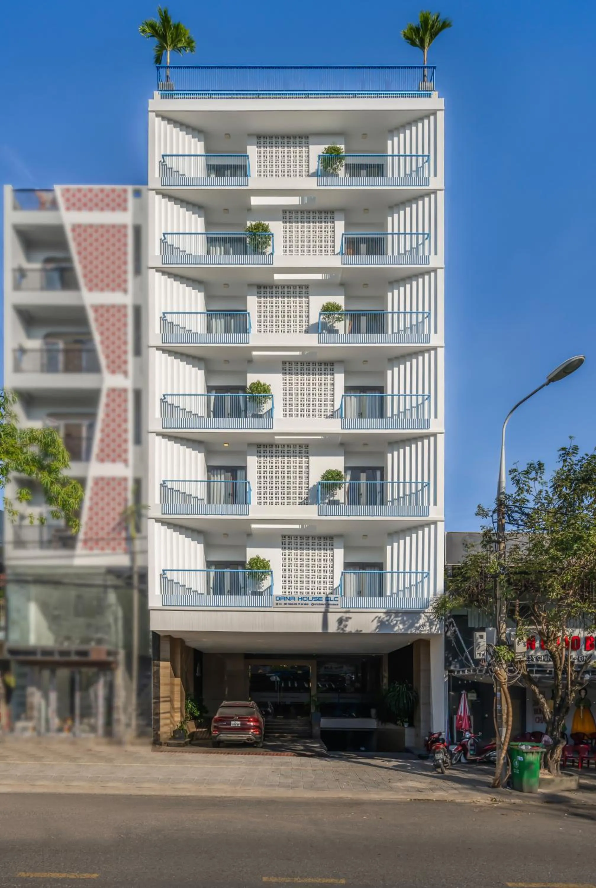 Property building in Dana Boutique Hotel & Apartment