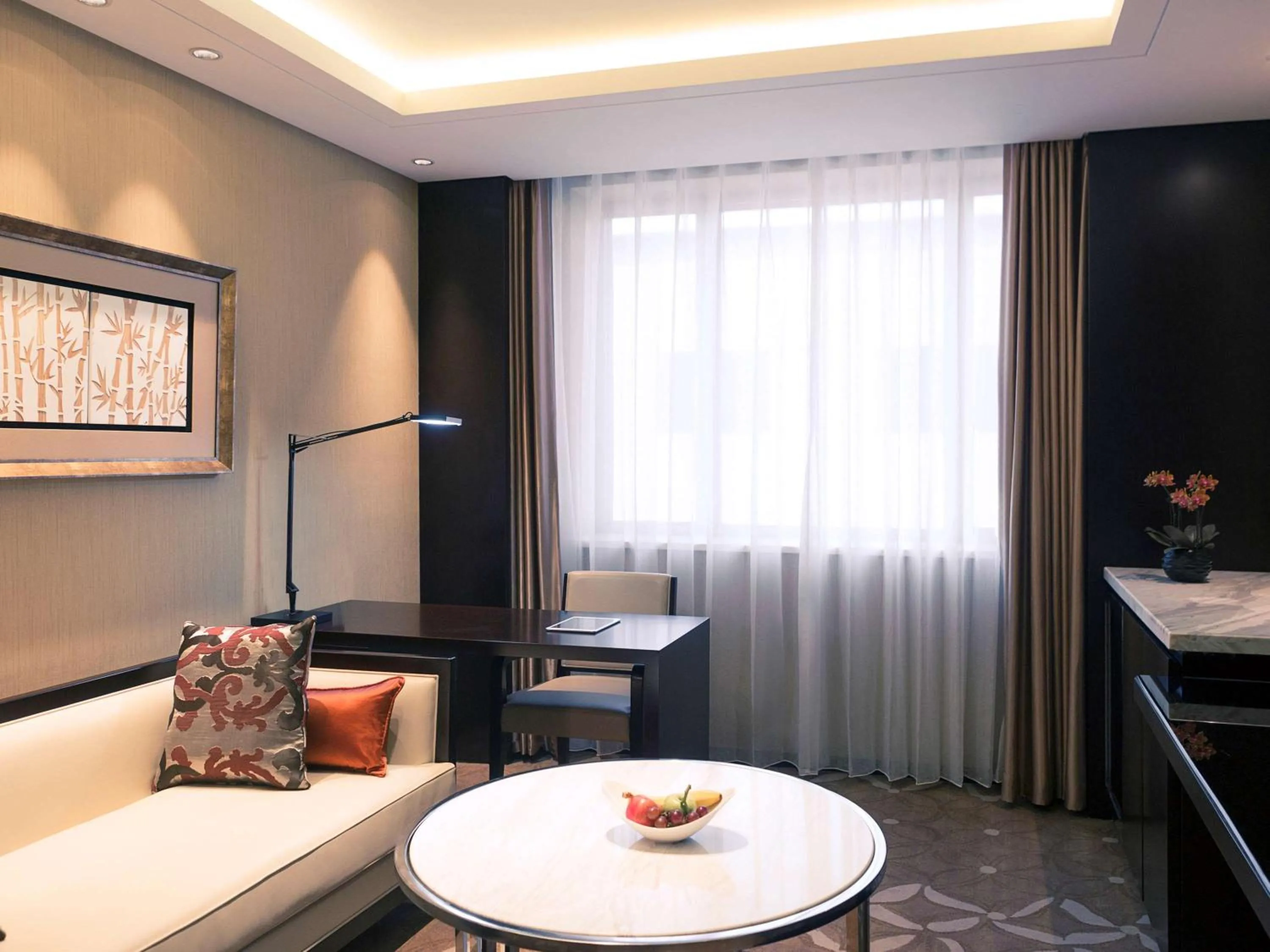 Photo of the whole room, Lounge/Bar in Grand Mercure Beijing Dongcheng Hotel