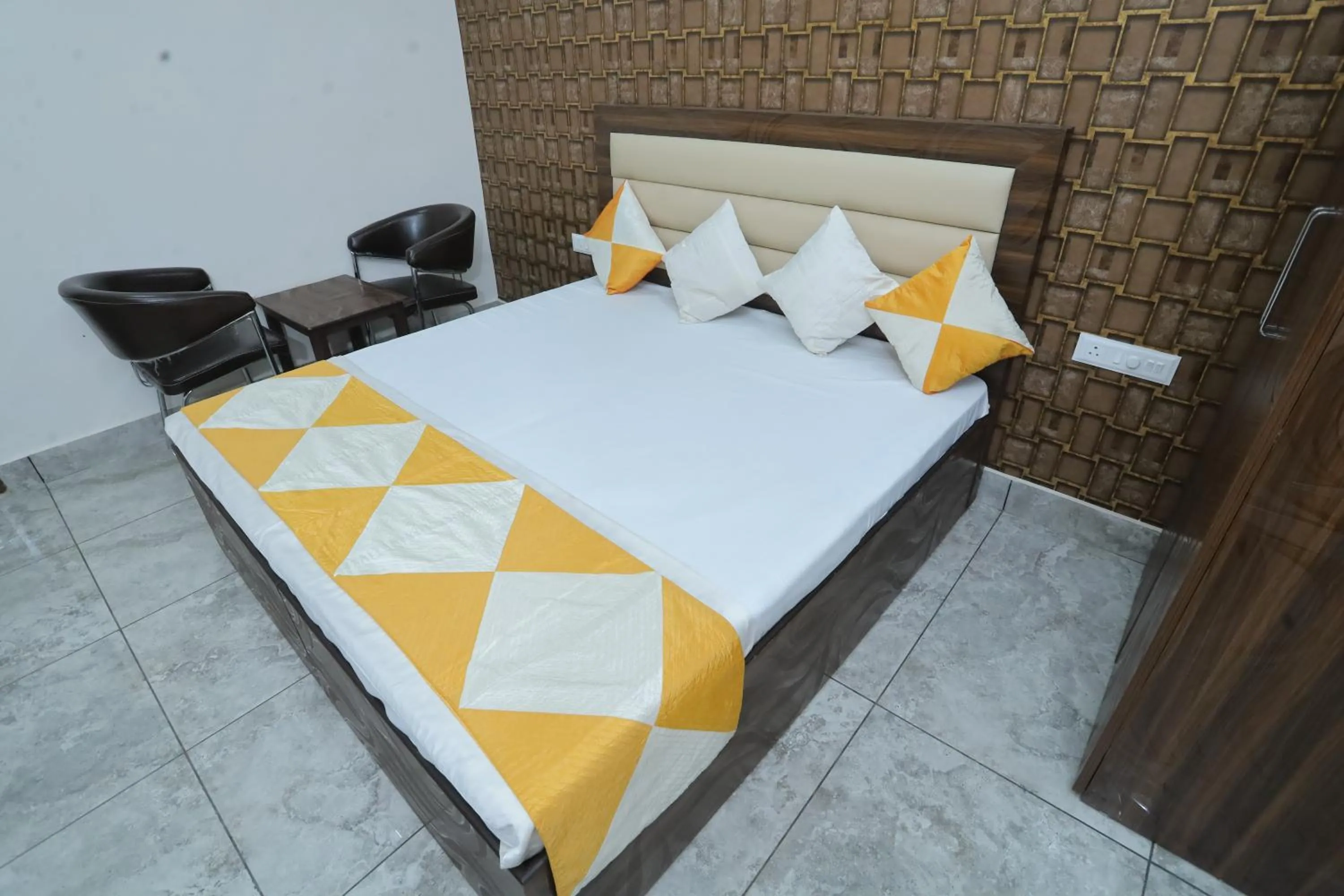 Bed in Raghav inn
