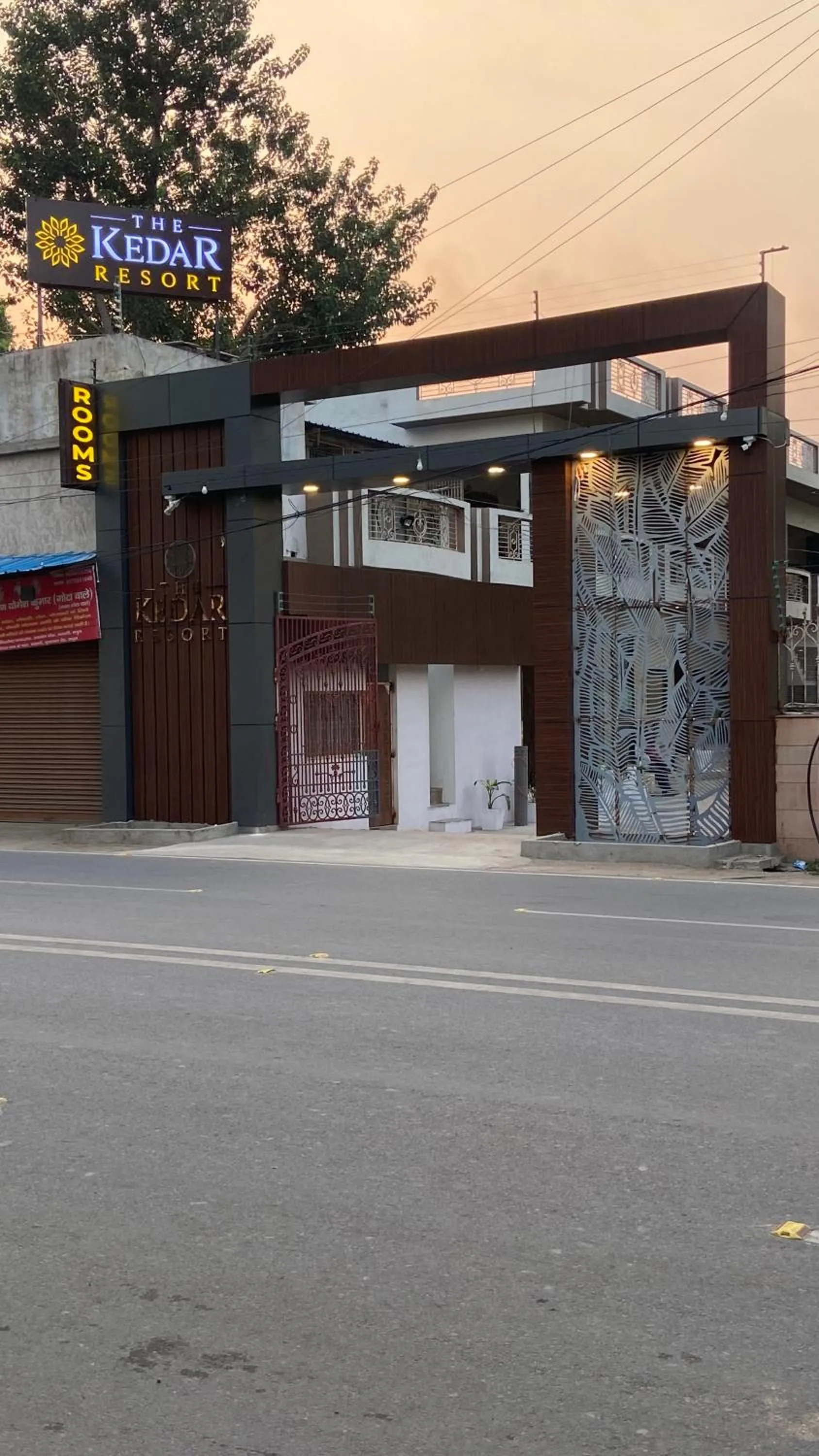 Facade/entrance in The Kedar Resort