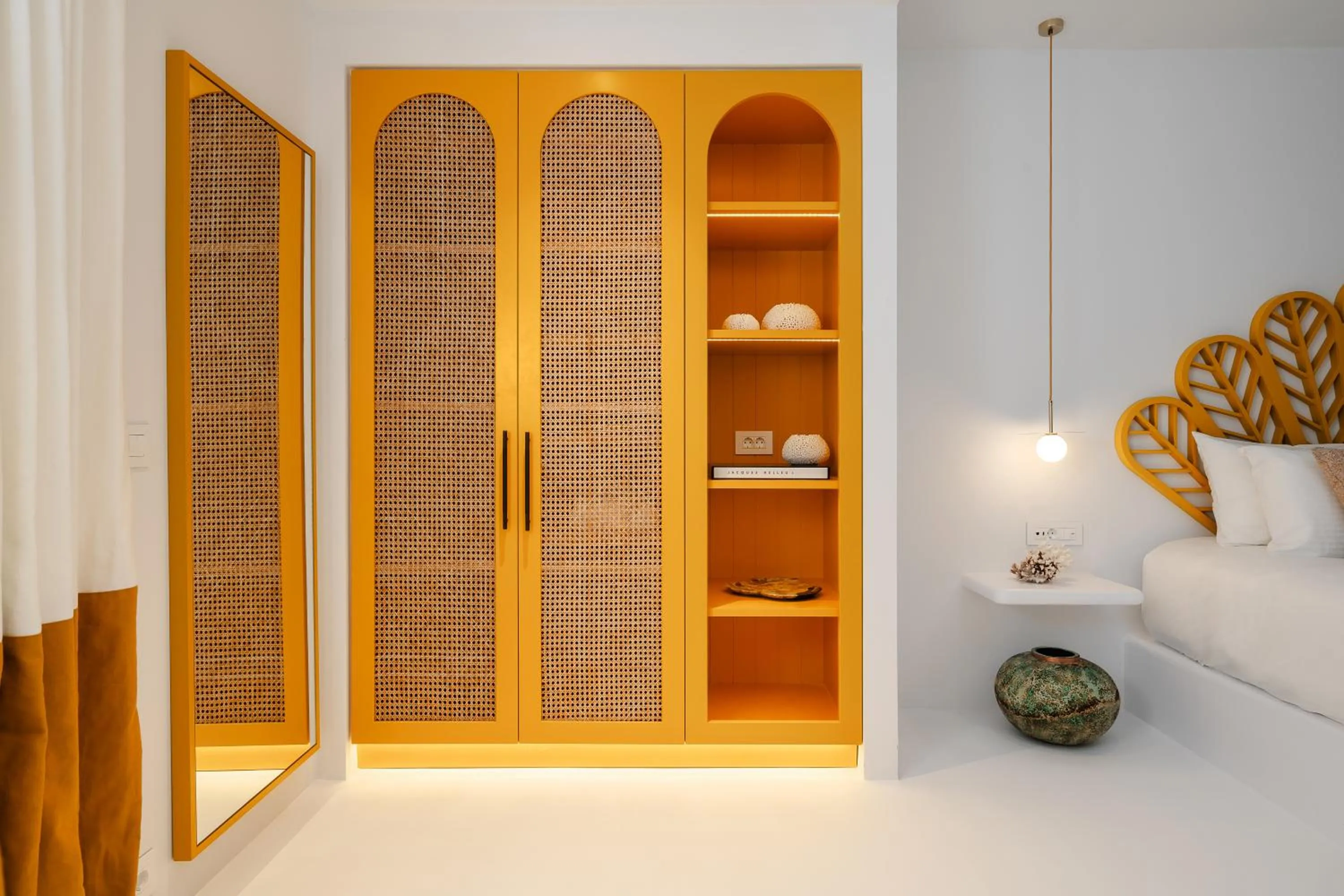 wardrobe, Bed in Croco Mykonos