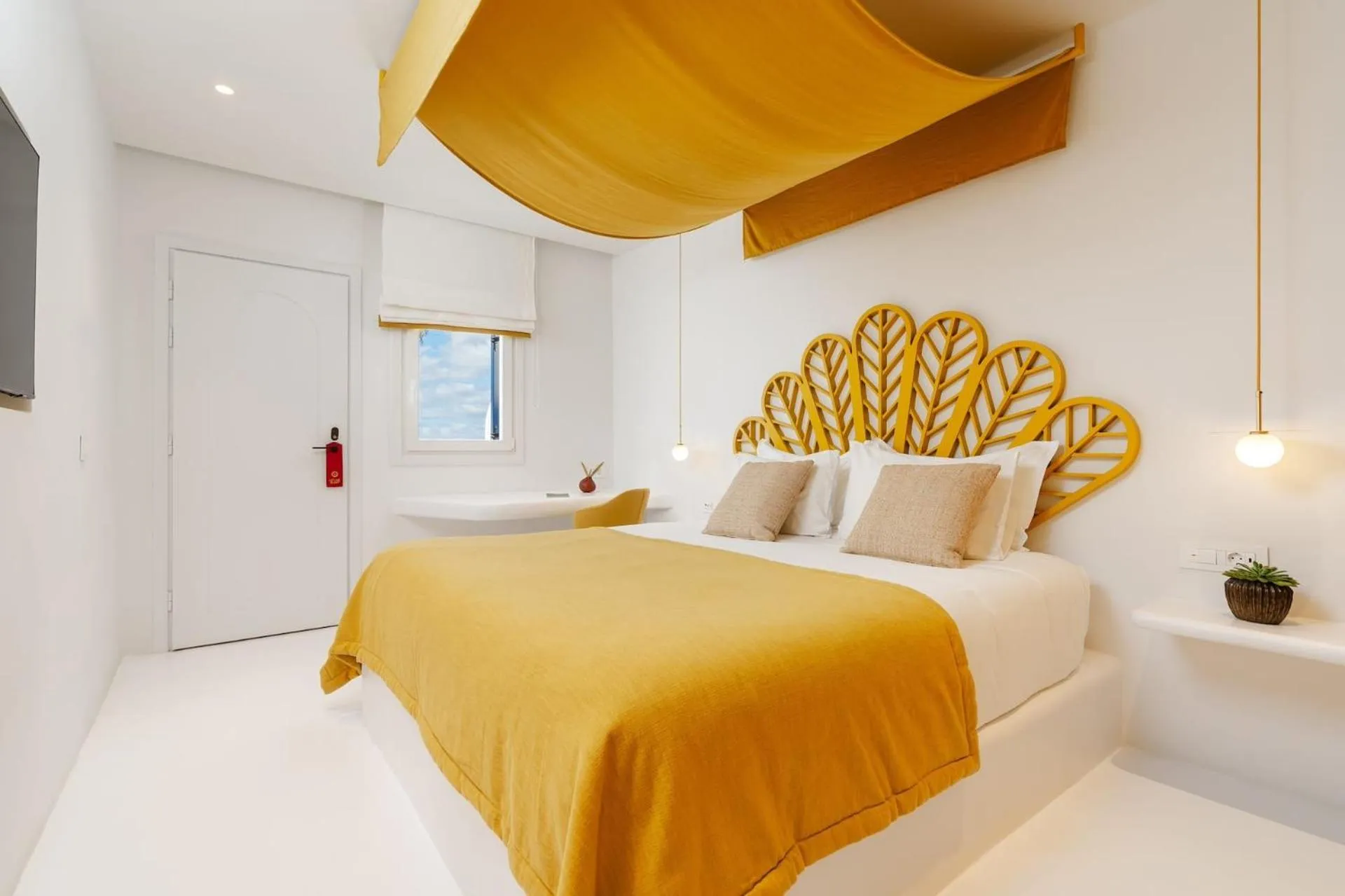 Bedroom, Bed in Croco Mykonos