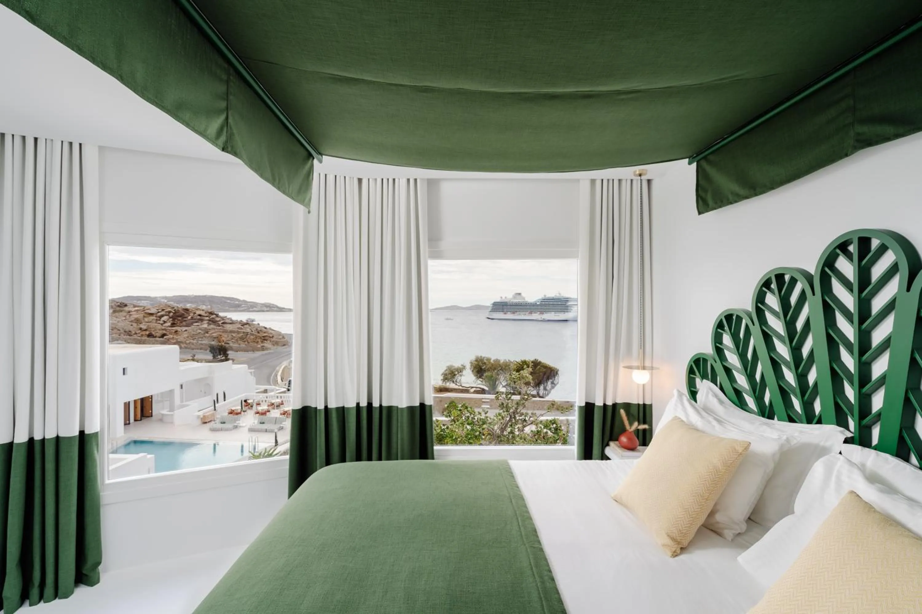 Bedroom, Bed in Croco Mykonos