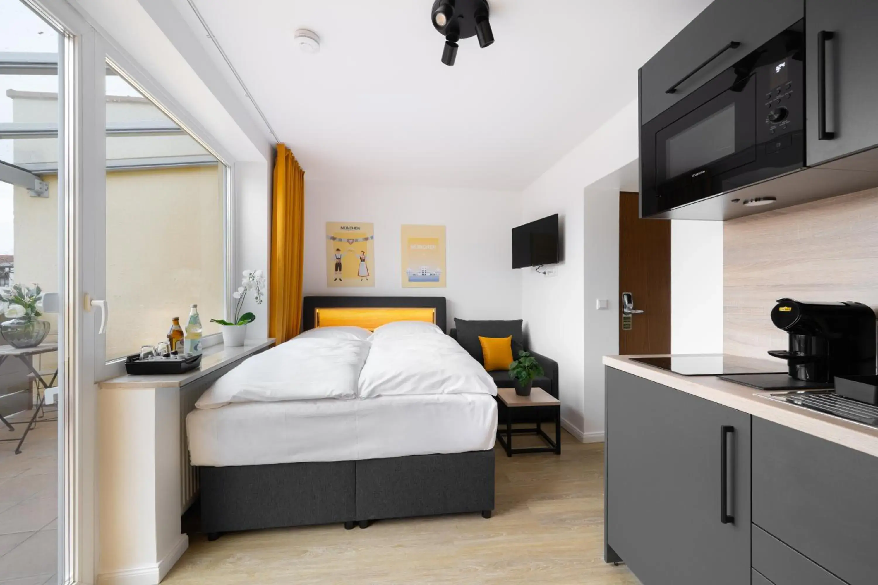 Double Room in Homaris Apartments München Laim Double Room in Homaris Apartments München Laim