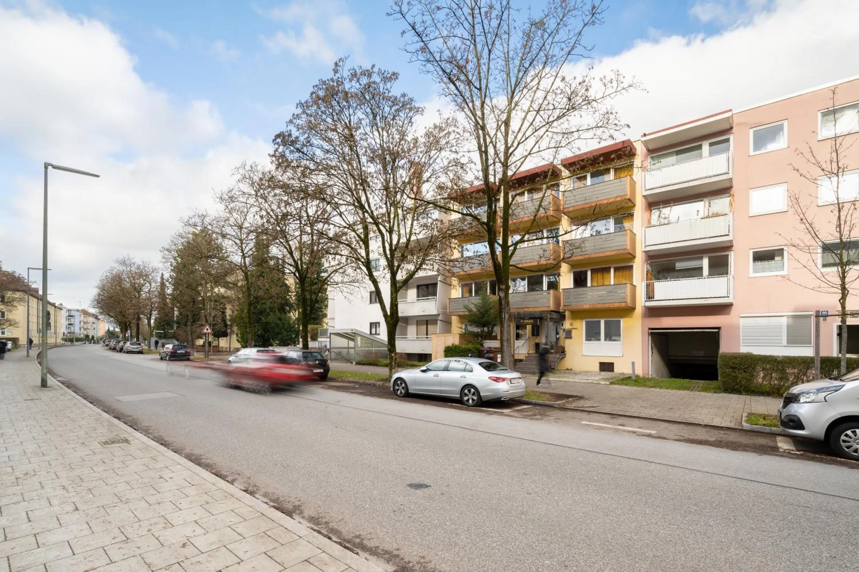 Property building in Homaris Apartments München Laim