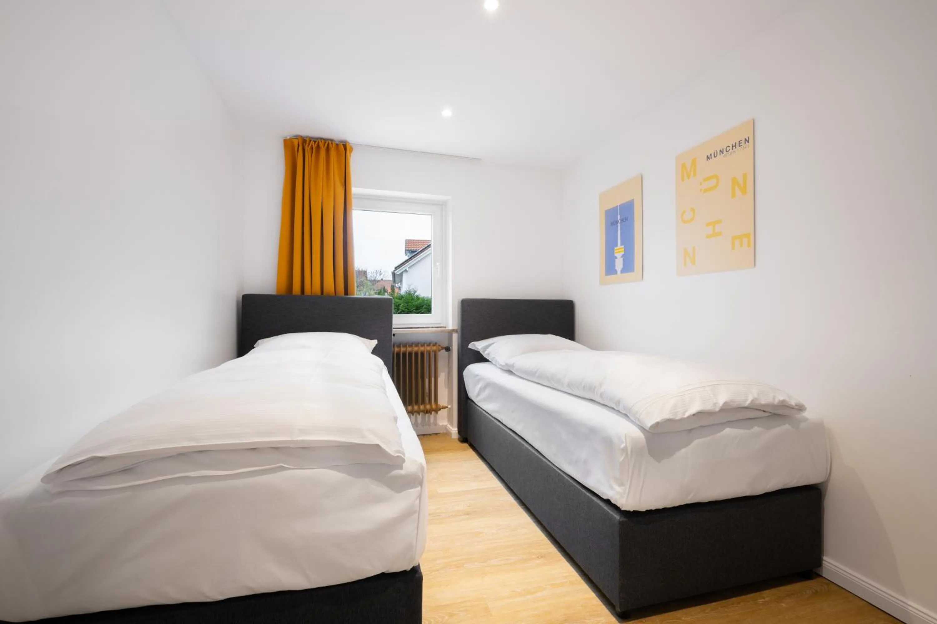 Bed in Homaris Apartments München Laim