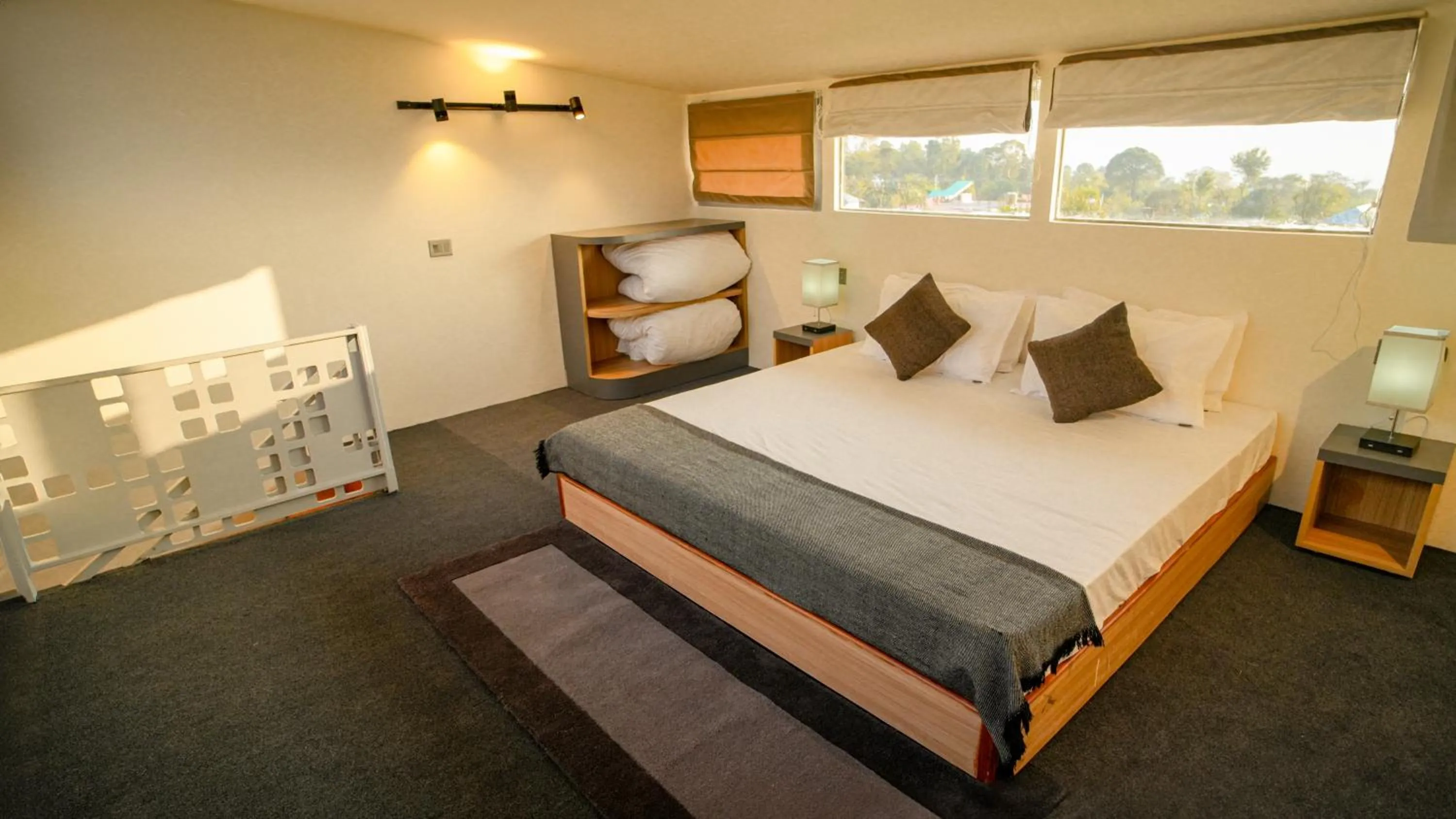 Bedroom, Bed in Bir Valley Retreat