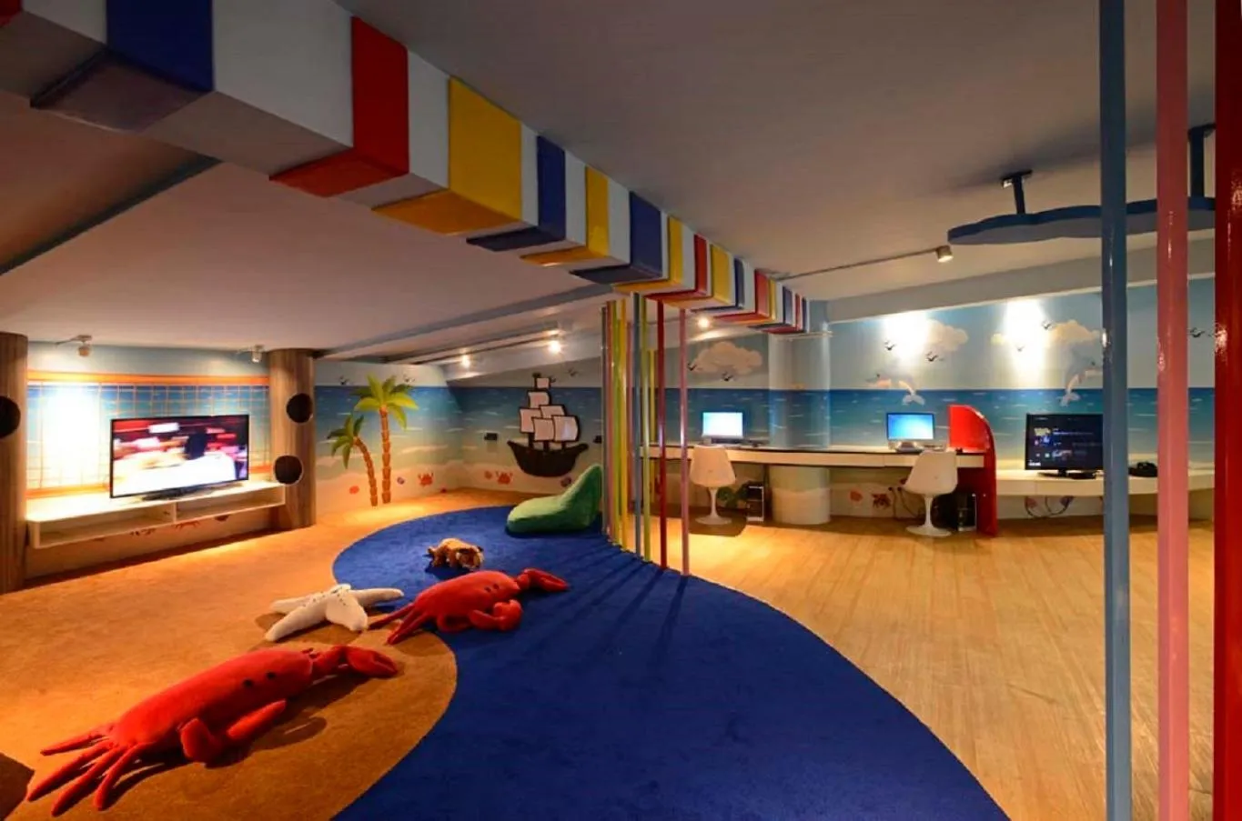 Children play ground in Discovery Ancol