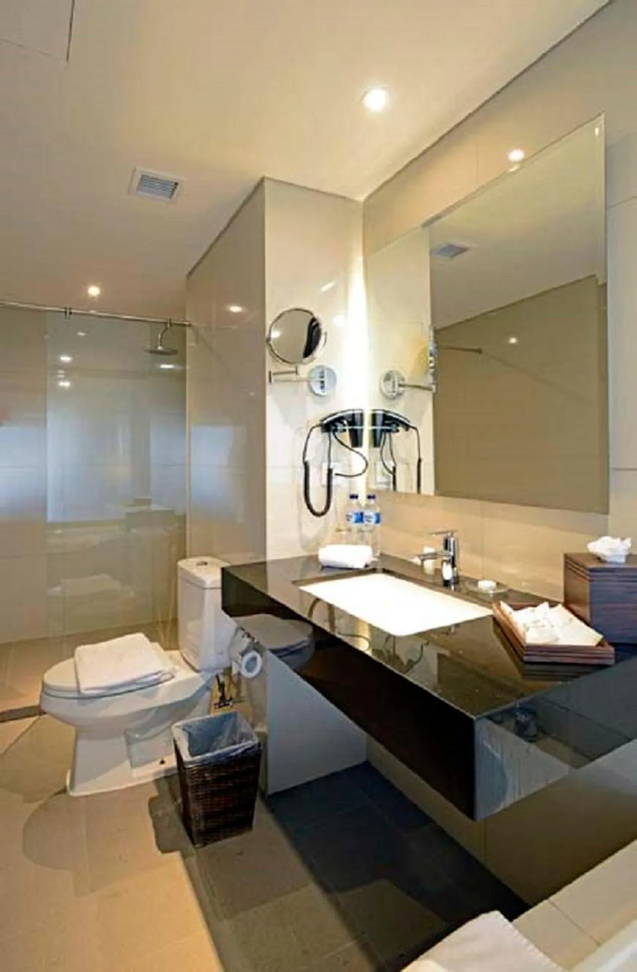 Bathroom in Discovery Ancol