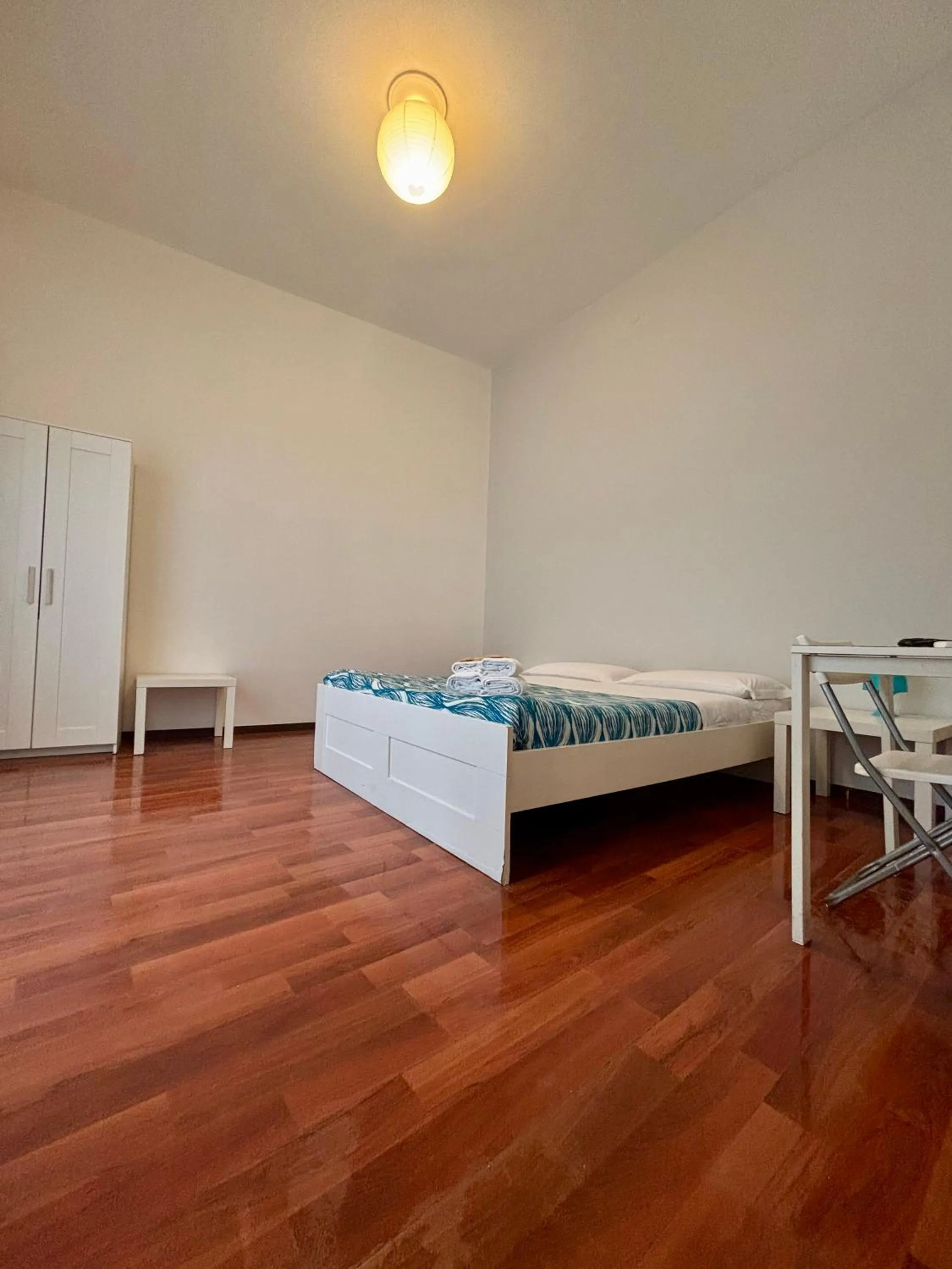 Bed in Castelnuovo Rooms #Politeama