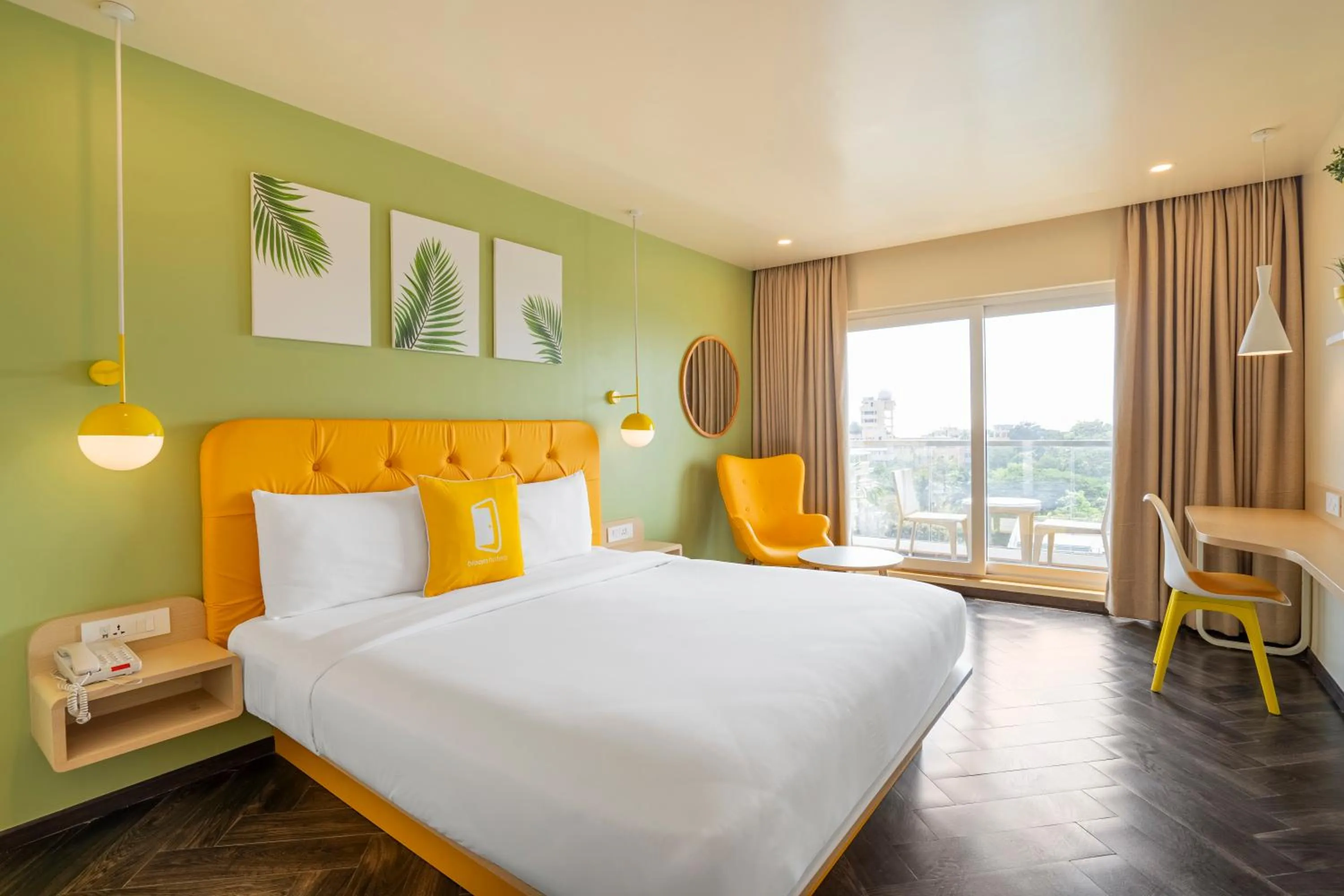Bedroom, Bed in Bloom Hotel - Dona Paula